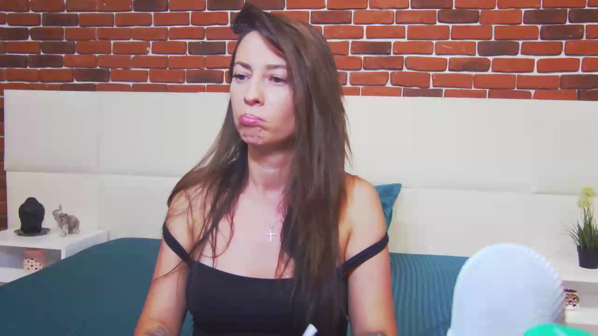 Gallery image thumbnail from PoxyVibe's myfreecams stream on, 07/14/2026, 15:00 image 14 of 20