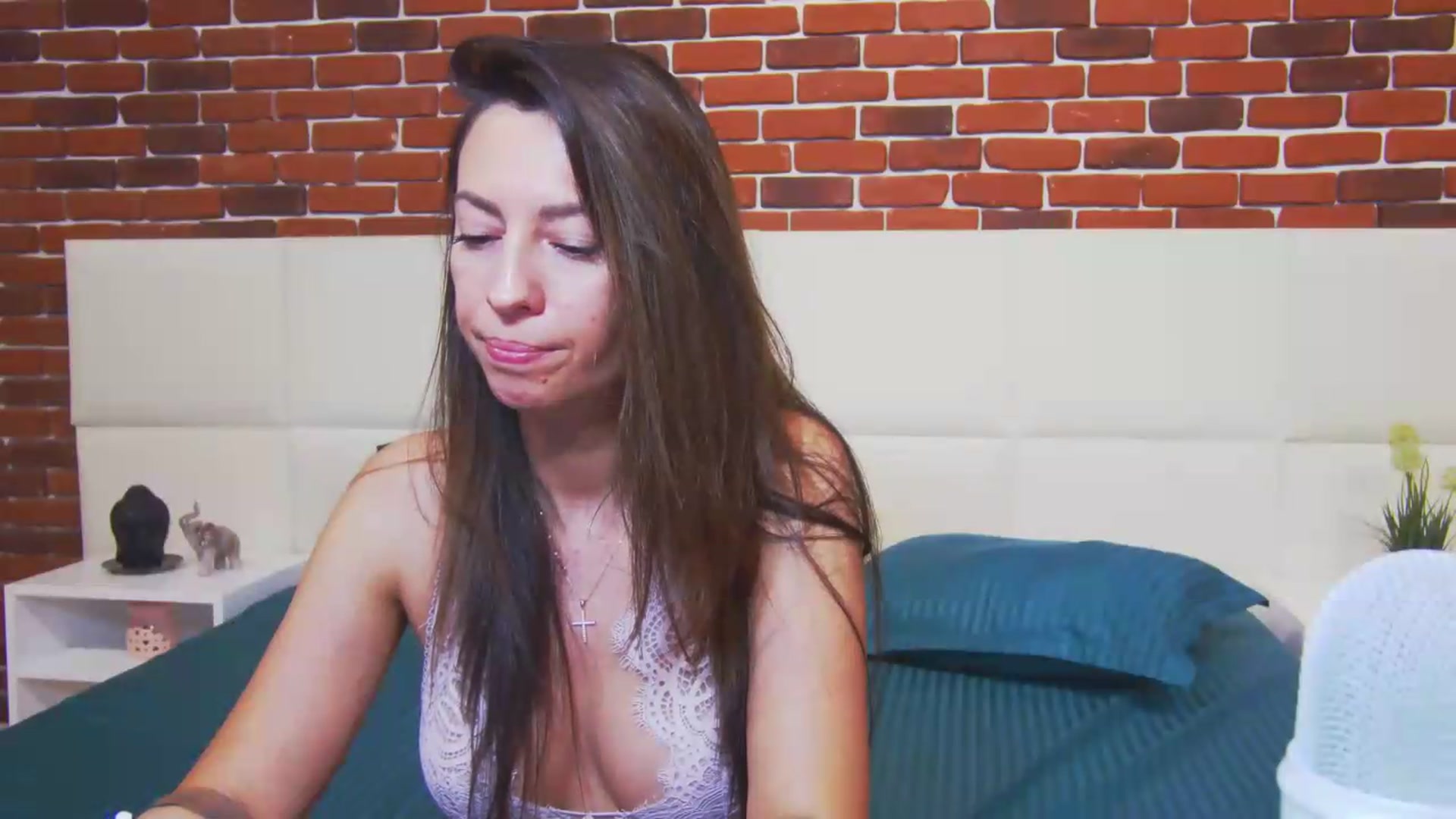 Gallery image thumbnail from PoxyVibe's myfreecams stream on, 07/16/2026, 15:10 image 10 of 20