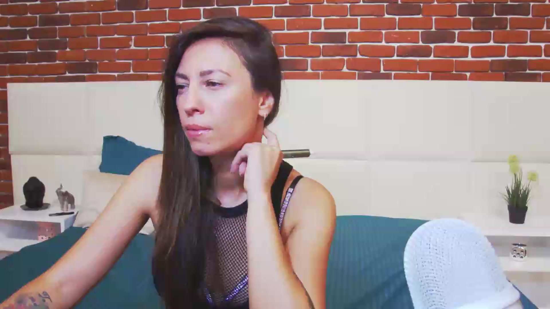 Gallery image thumbnail from PoxyVibe's myfreecams stream on, 07/17/2026, 19:23 image 1 of 20