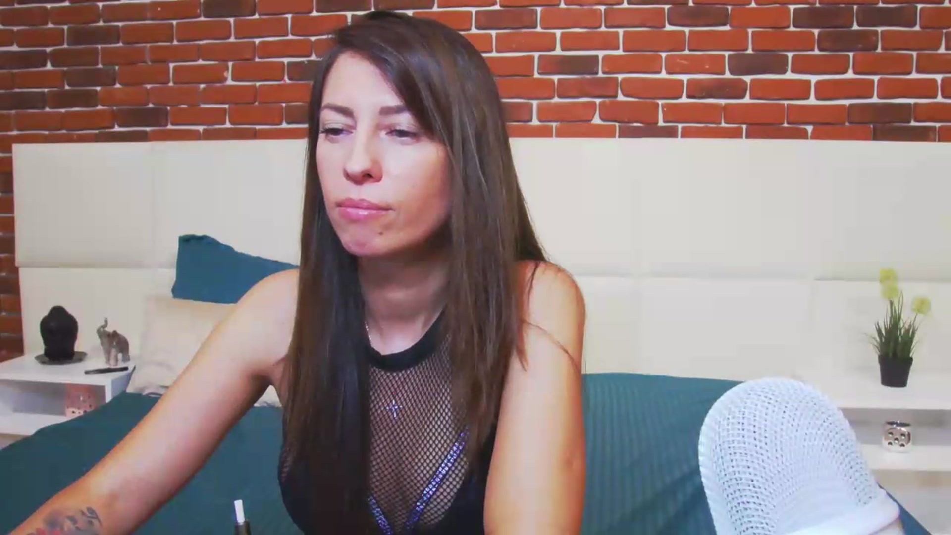 Gallery image thumbnail from PoxyVibe's myfreecams stream on, 07/17/2026, 19:23 image 13 of 20