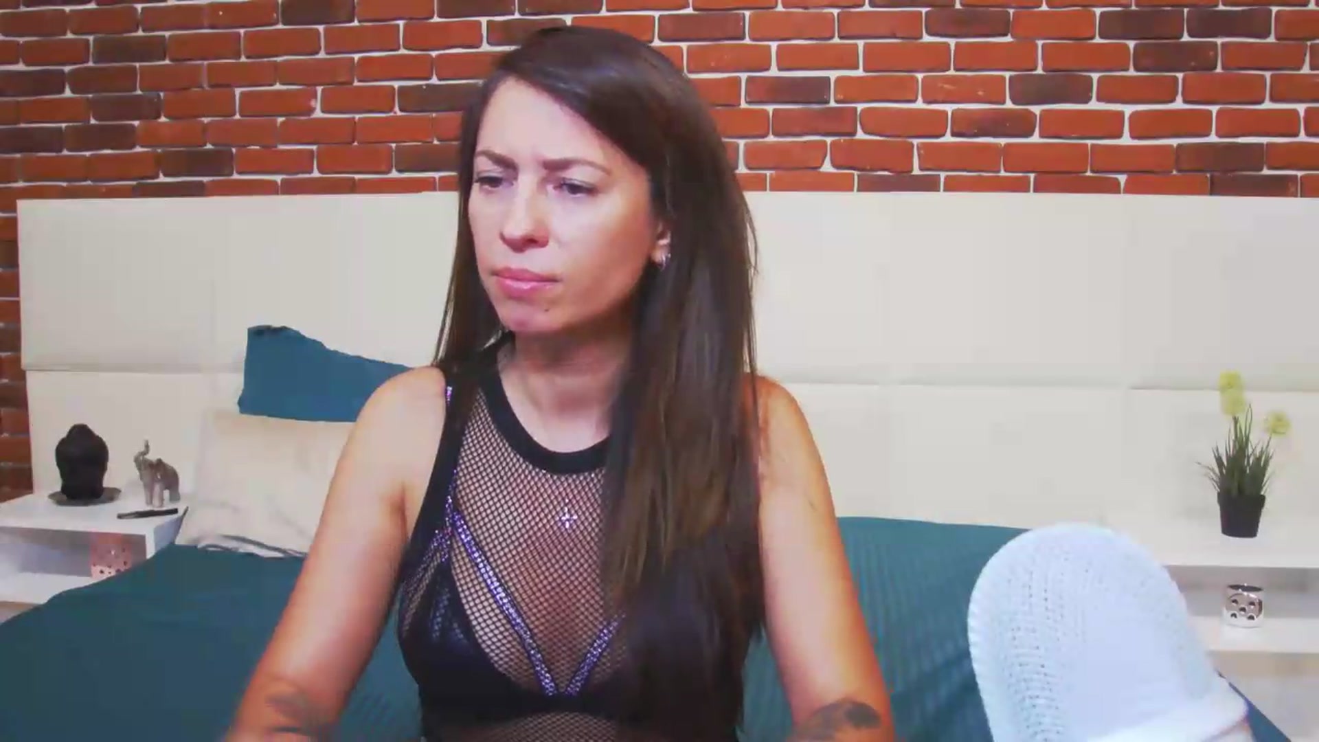 Gallery image thumbnail from PoxyVibe's myfreecams stream on, 07/17/2026, 19:23 image 11 of 20