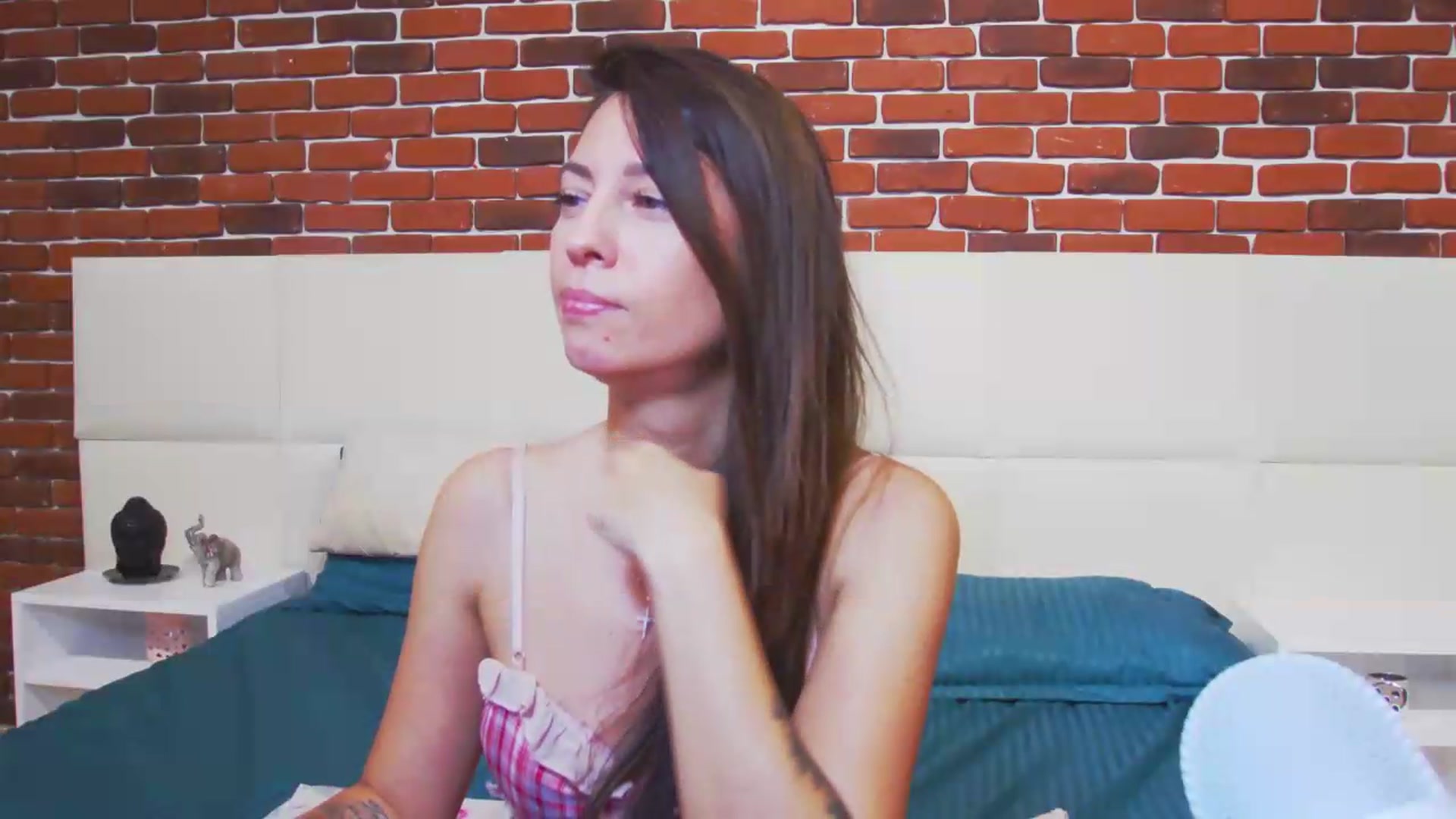 Gallery image thumbnail from PoxyVibe's myfreecams stream on, 07/20/2026, 19:19 image 15 of 20