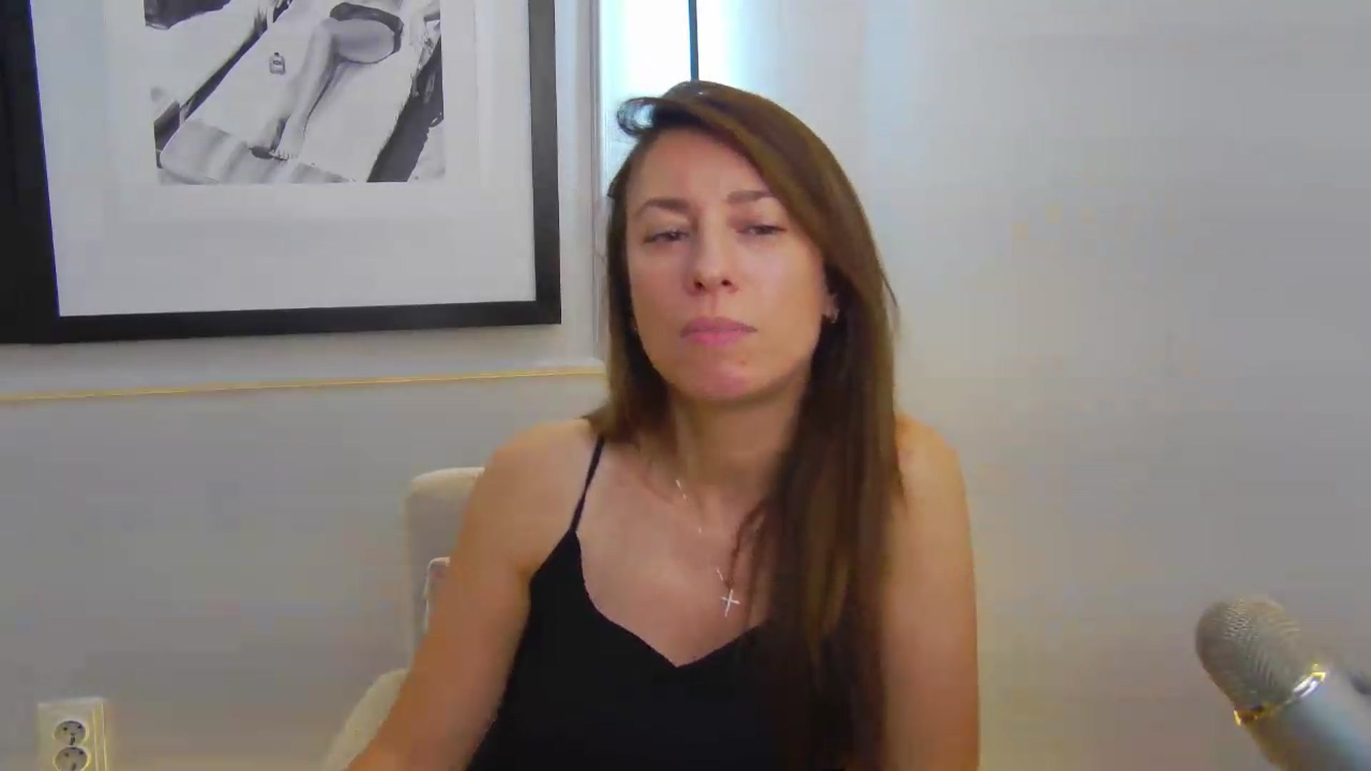 Gallery image thumbnail from PoxyVibe's myfreecams stream on, 07/21/2026, 14:17 image 12 of 20