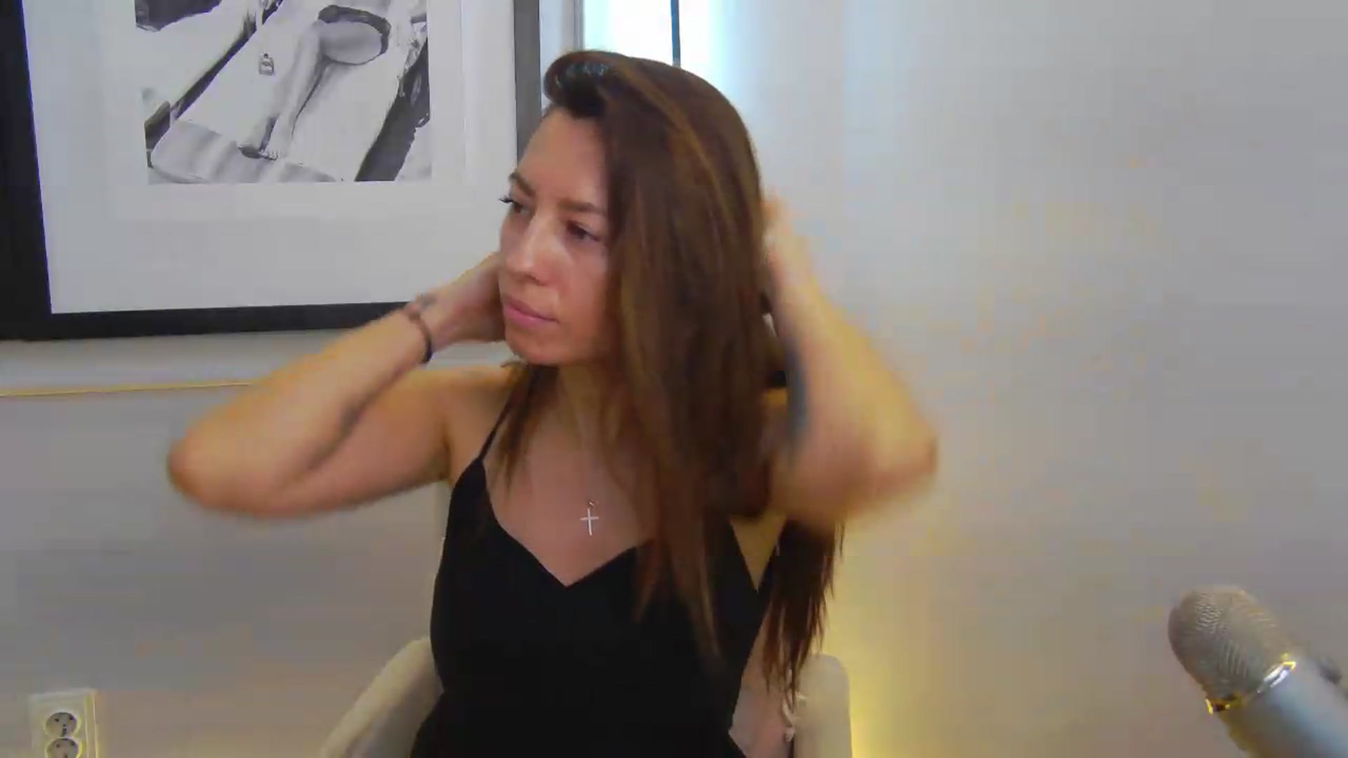 Gallery image thumbnail from PoxyVibe's myfreecams stream on, 07/21/2026, 14:17 image 3 of 20