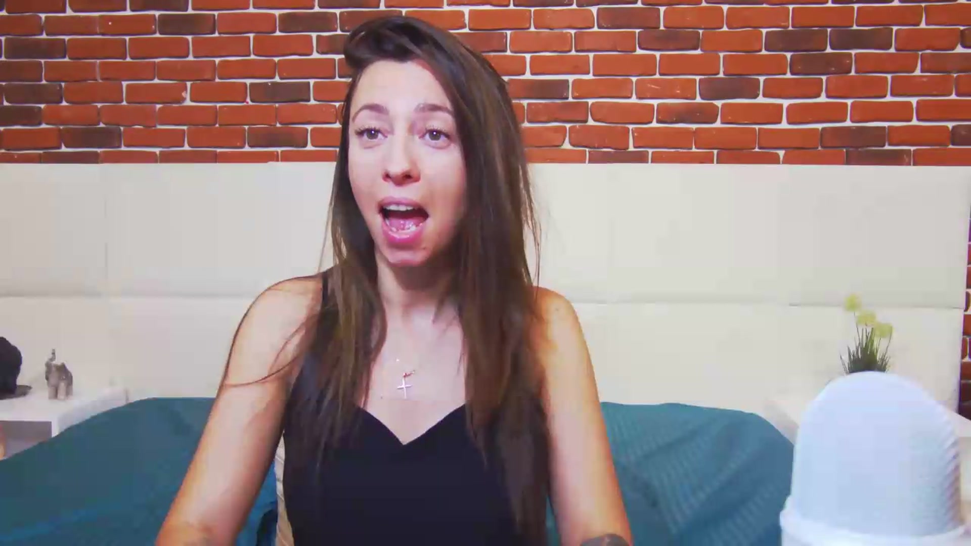 Gallery image thumbnail from PoxyVibe's myfreecams stream on, 07/21/2026, 15:00 image 9 of 20