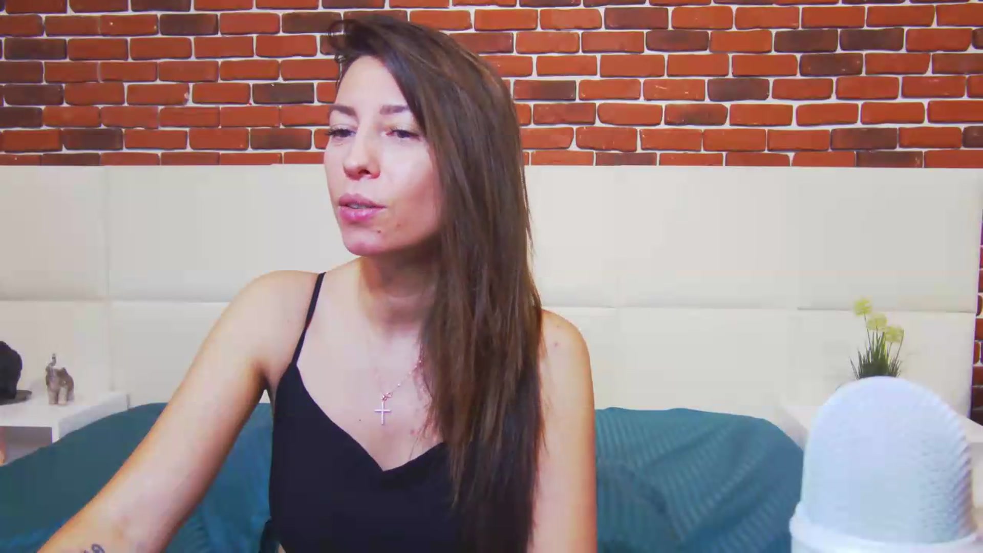 Gallery image thumbnail from PoxyVibe's myfreecams stream on, 07/21/2026, 15:00 image 11 of 20