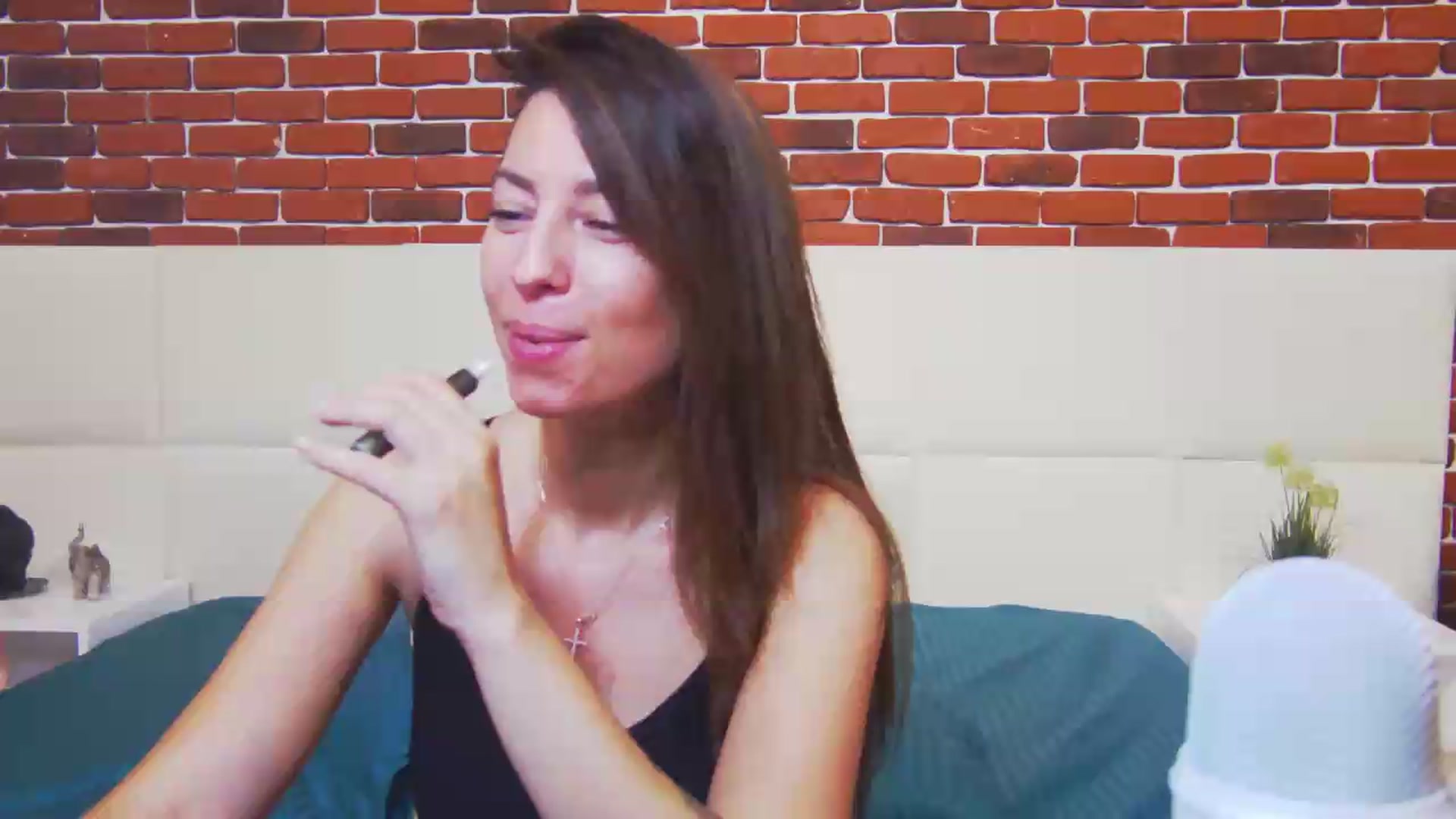 Gallery image thumbnail from PoxyVibe's myfreecams stream on, 07/21/2026, 15:00 image 19 of 20