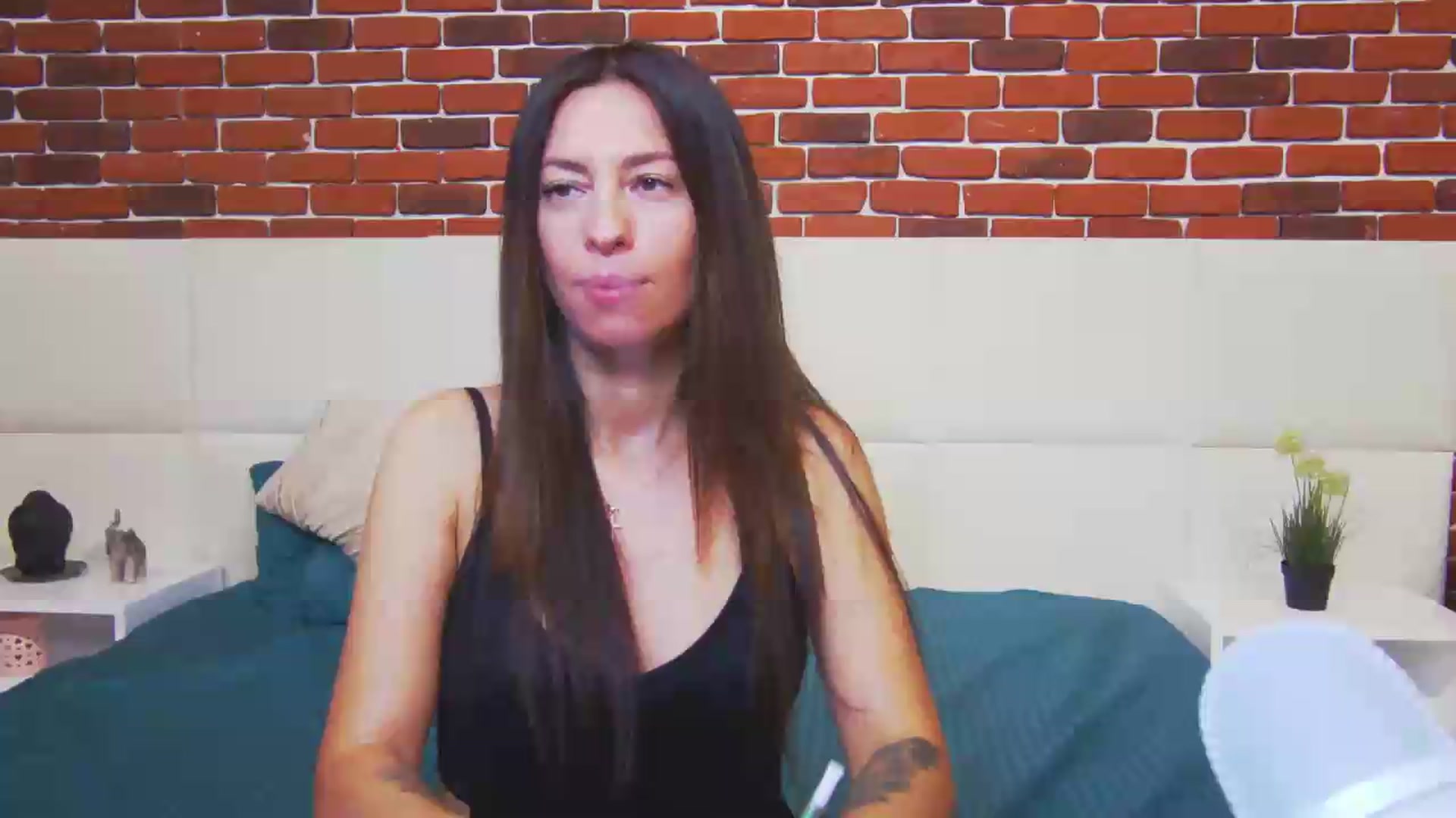 Gallery image thumbnail from PoxyVibe's myfreecams stream on, 07/21/2026, 19:20 image 10 of 20