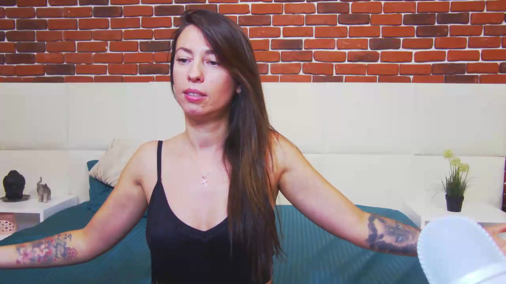 Gallery image thumbnail from PoxyVibe's myfreecams stream on, 07/21/2026, 19:20 image 18 of 20