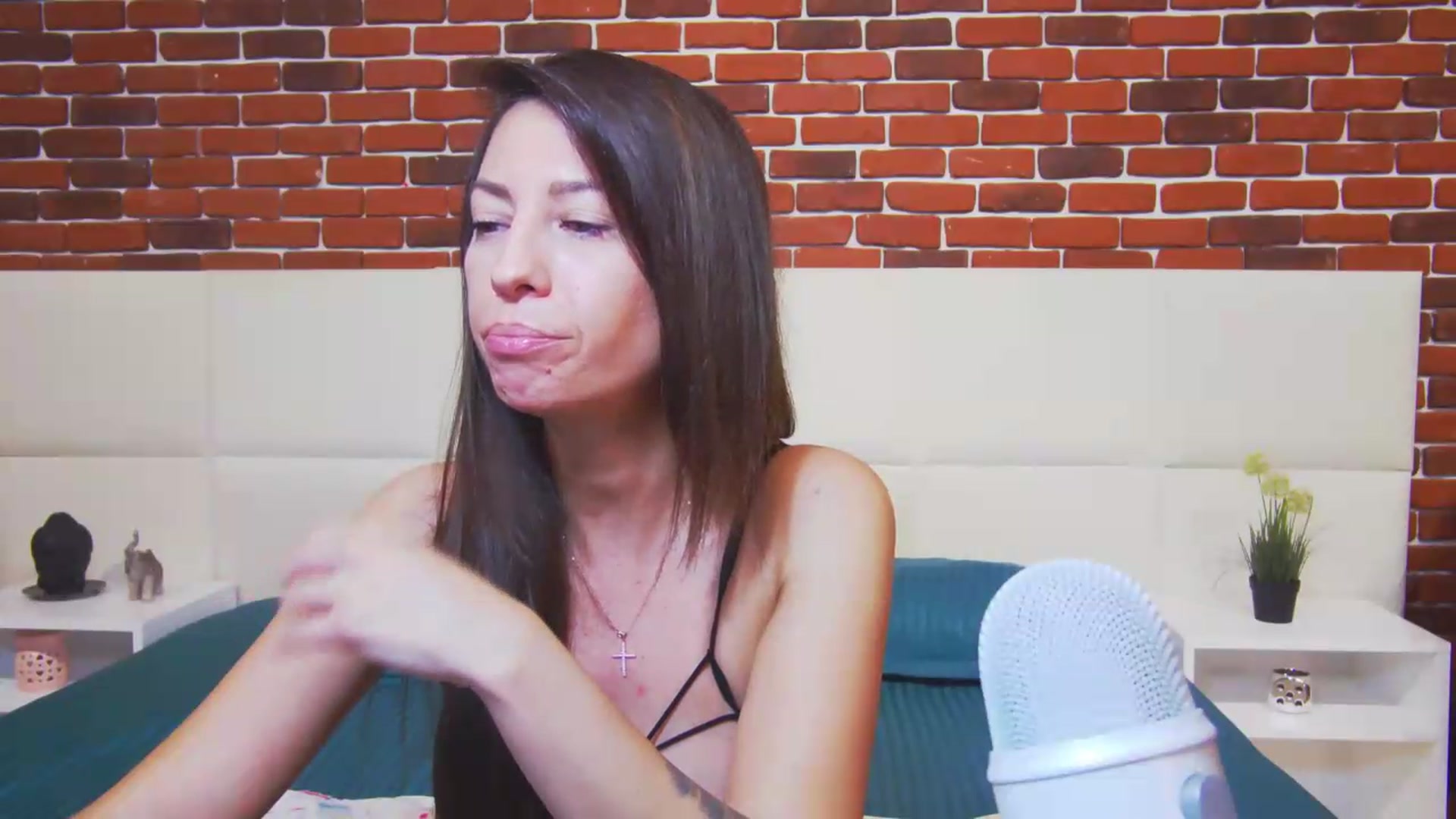 Gallery image thumbnail from PoxyVibe's myfreecams stream on, 07/22/2026, 15:17 image 7 of 20