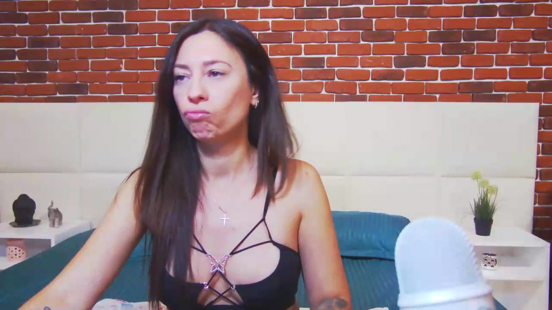 Gallery image thumbnail from PoxyVibe's myfreecams stream on, 07/22/2026, 15:17 image 4 of 20