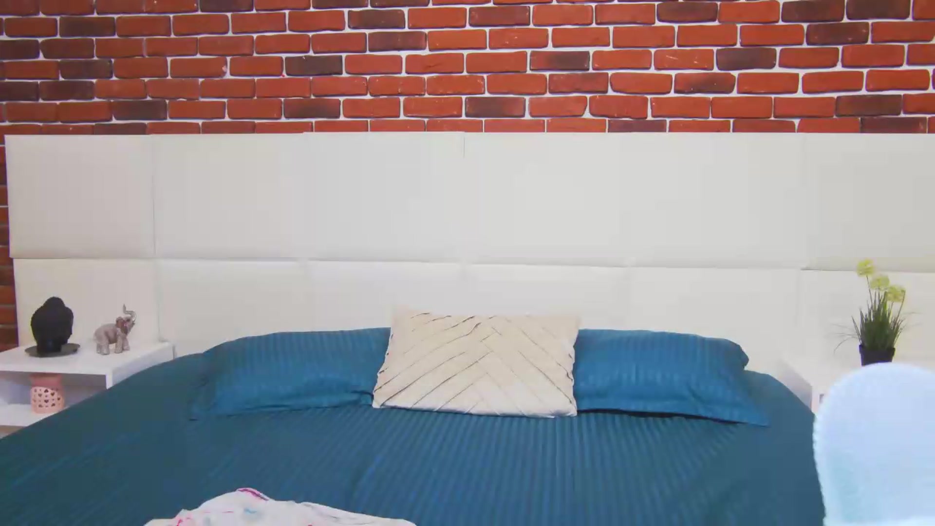 Gallery image thumbnail from PoxyVibe's myfreecams stream on, 07/22/2026, 19:21 image 9 of 20