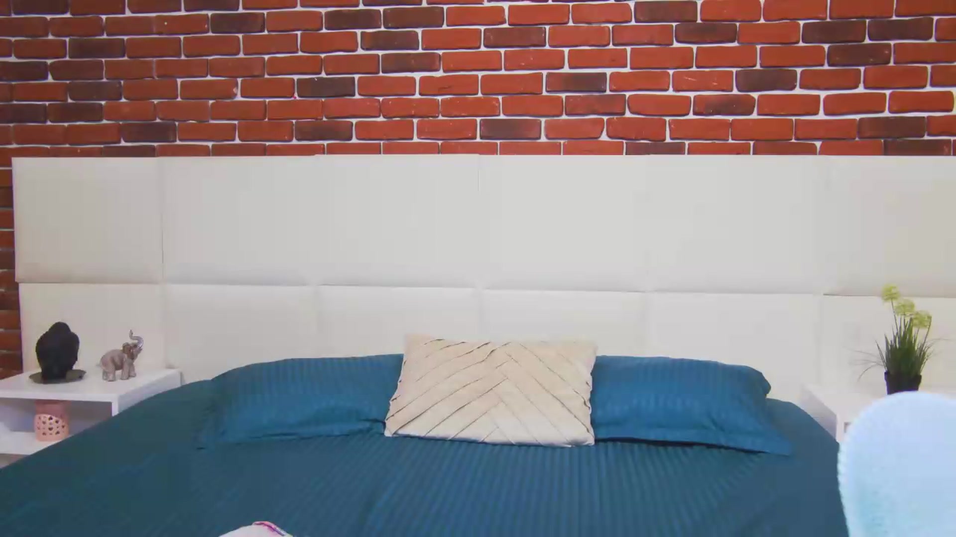 Gallery image thumbnail from PoxyVibe's myfreecams stream on, 07/22/2026, 19:21 image 18 of 20