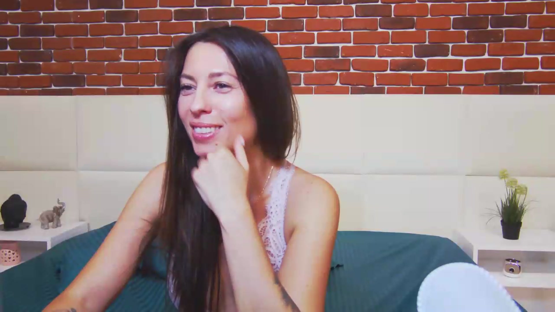 Gallery image thumbnail from PoxyVibe's myfreecams stream on, 07/23/2026, 19:19 image 6 of 20