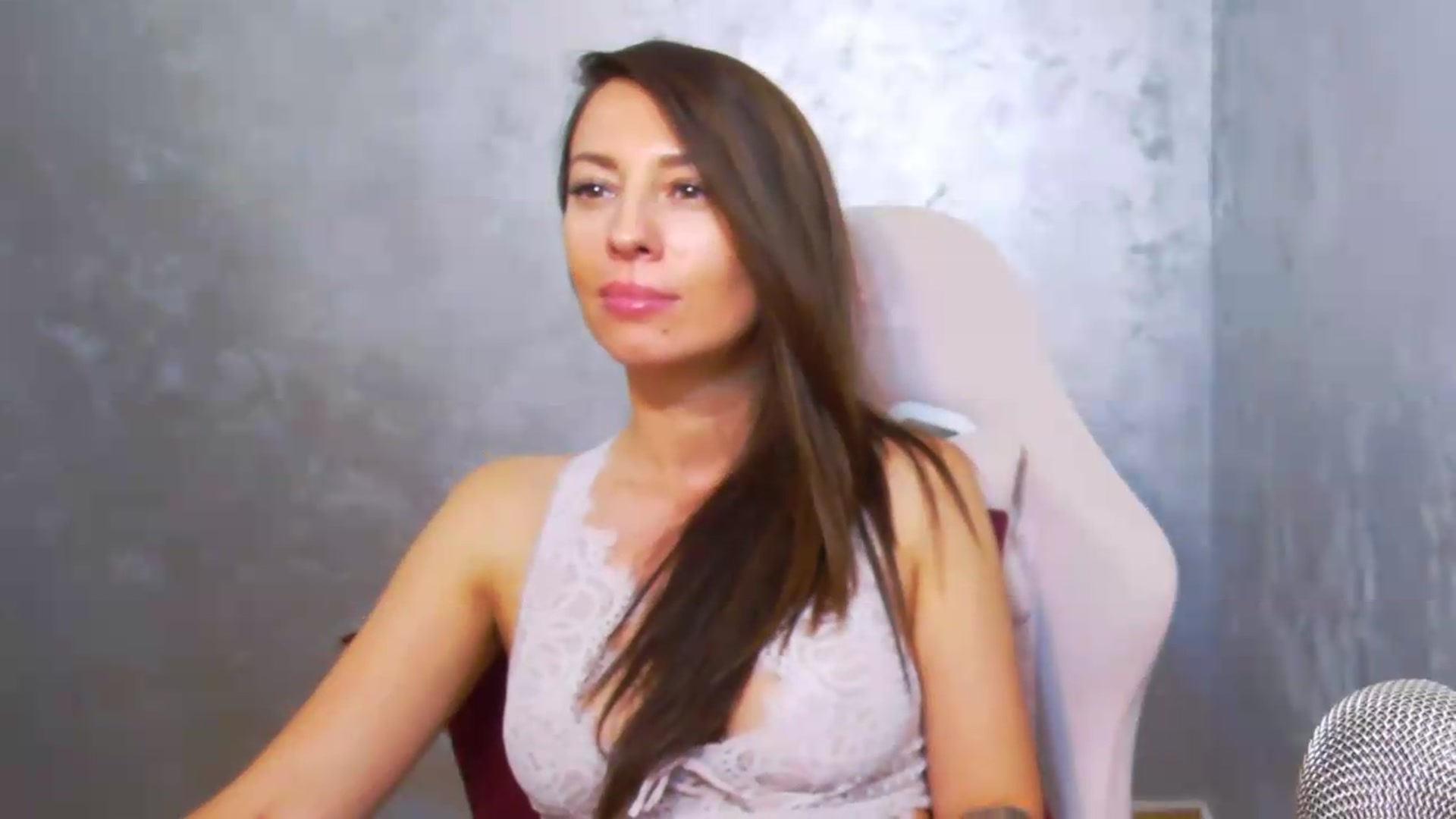 Gallery image thumbnail from PoxyVibe's myfreecams stream on, 07/28/2026, 17:14 image 6 of 20