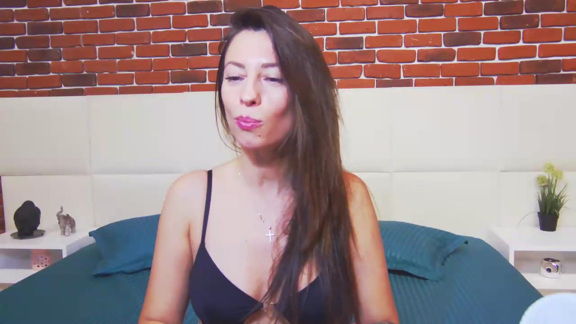 Gallery image thumbnail from PoxyVibe's myfreecams stream on, 07/30/2026, 15:40 image 9 of 20