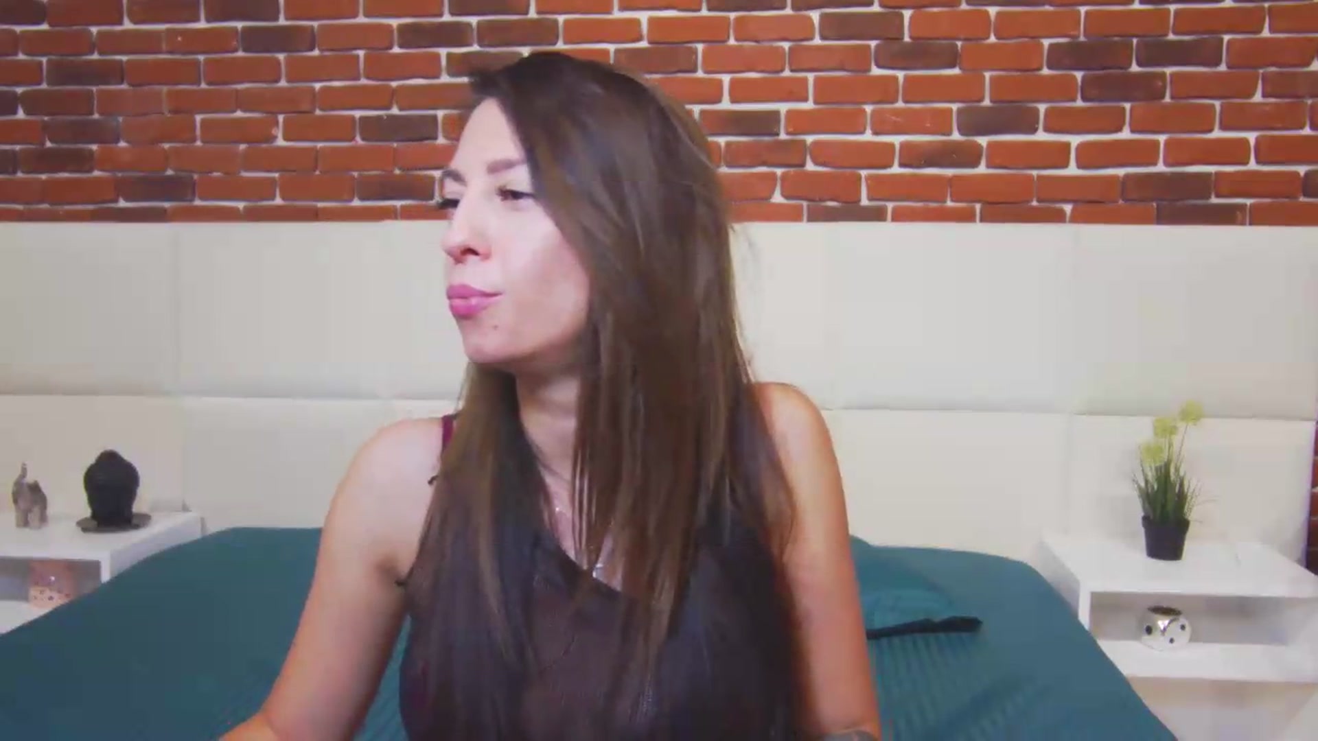 Gallery image thumbnail from PoxyVibe's myfreecams stream on, 08/04/2026, 14:32 image 10 of 20