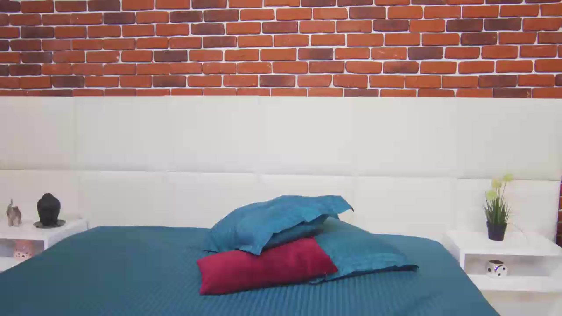 Gallery image thumbnail from PoxyVibe's myfreecams stream on, 08/04/2026, 14:32 image 18 of 20