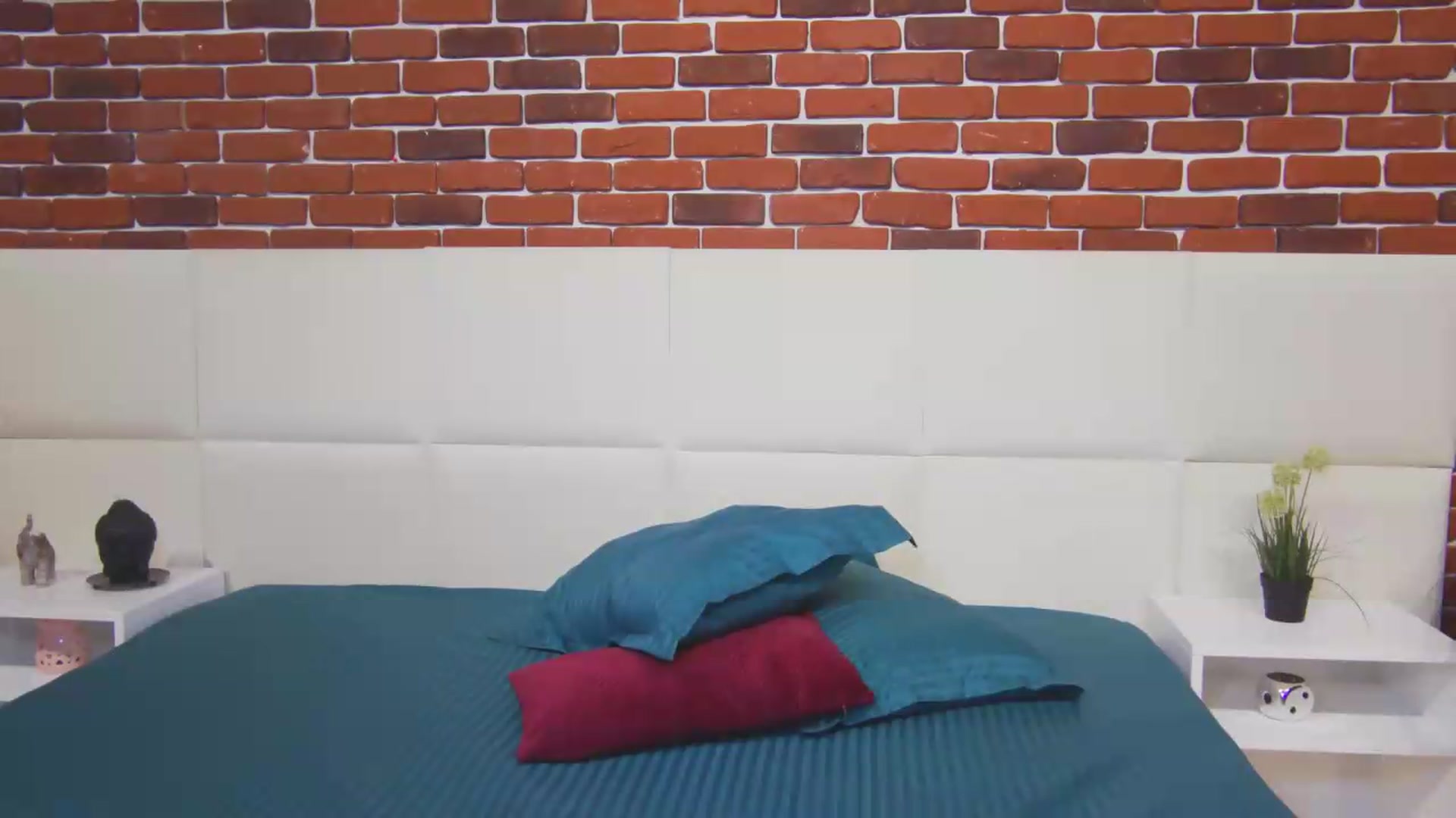 Gallery image thumbnail from PoxyVibe's myfreecams stream on, 08/04/2026, 14:32 image 20 of 20