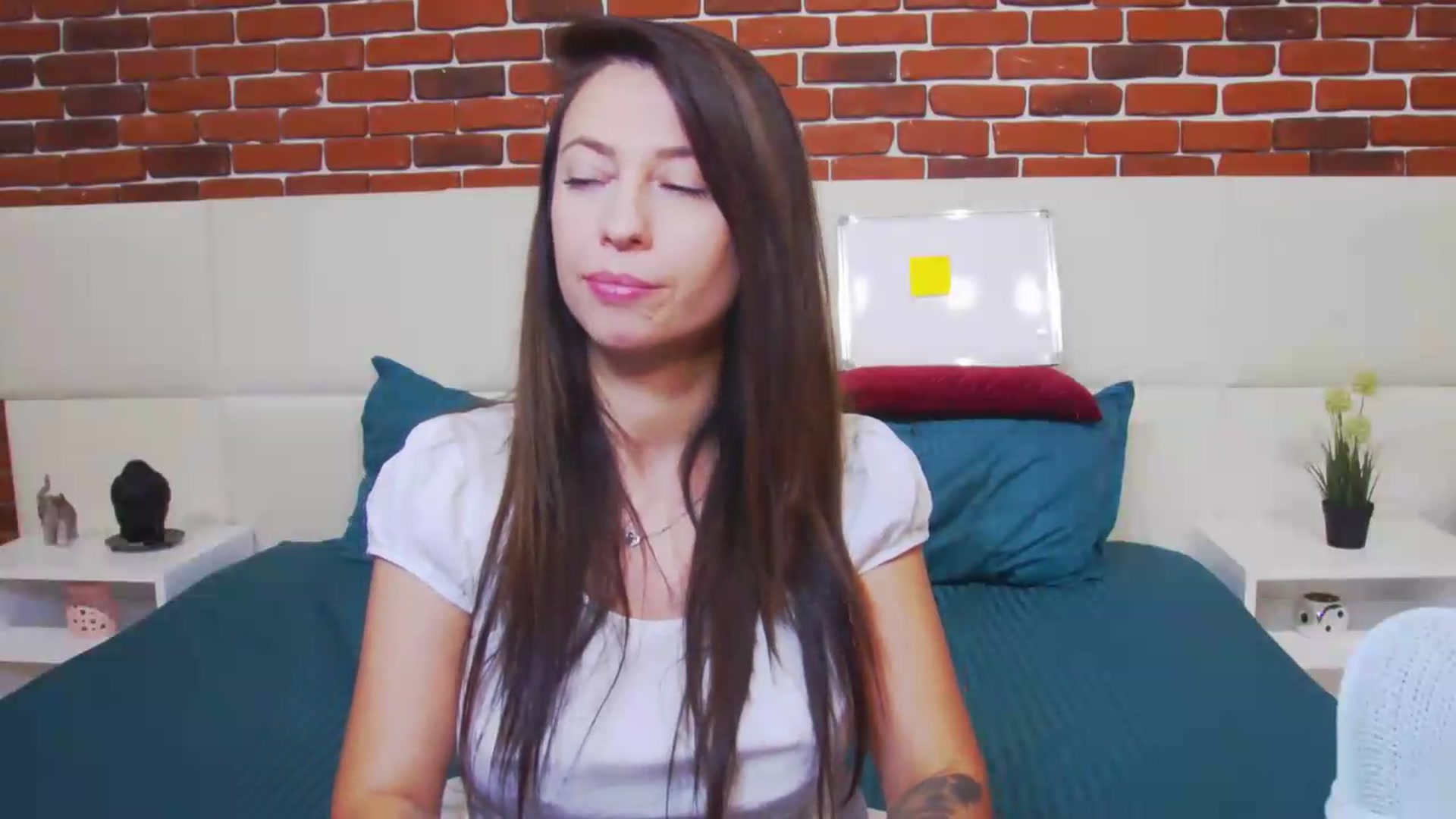 Gallery image thumbnail from PoxyVibe's myfreecams stream on, 08/10/2026, 15:11 image 19 of 20