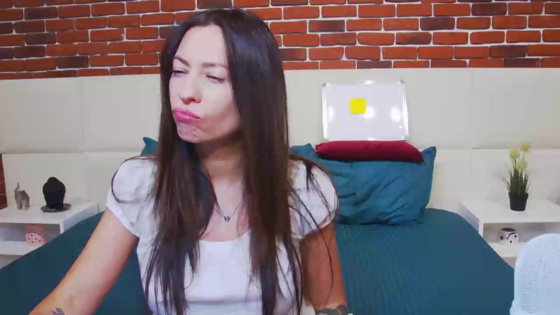Gallery image thumbnail from PoxyVibe's myfreecams stream on, 08/10/2026, 15:11 image 5 of 20
