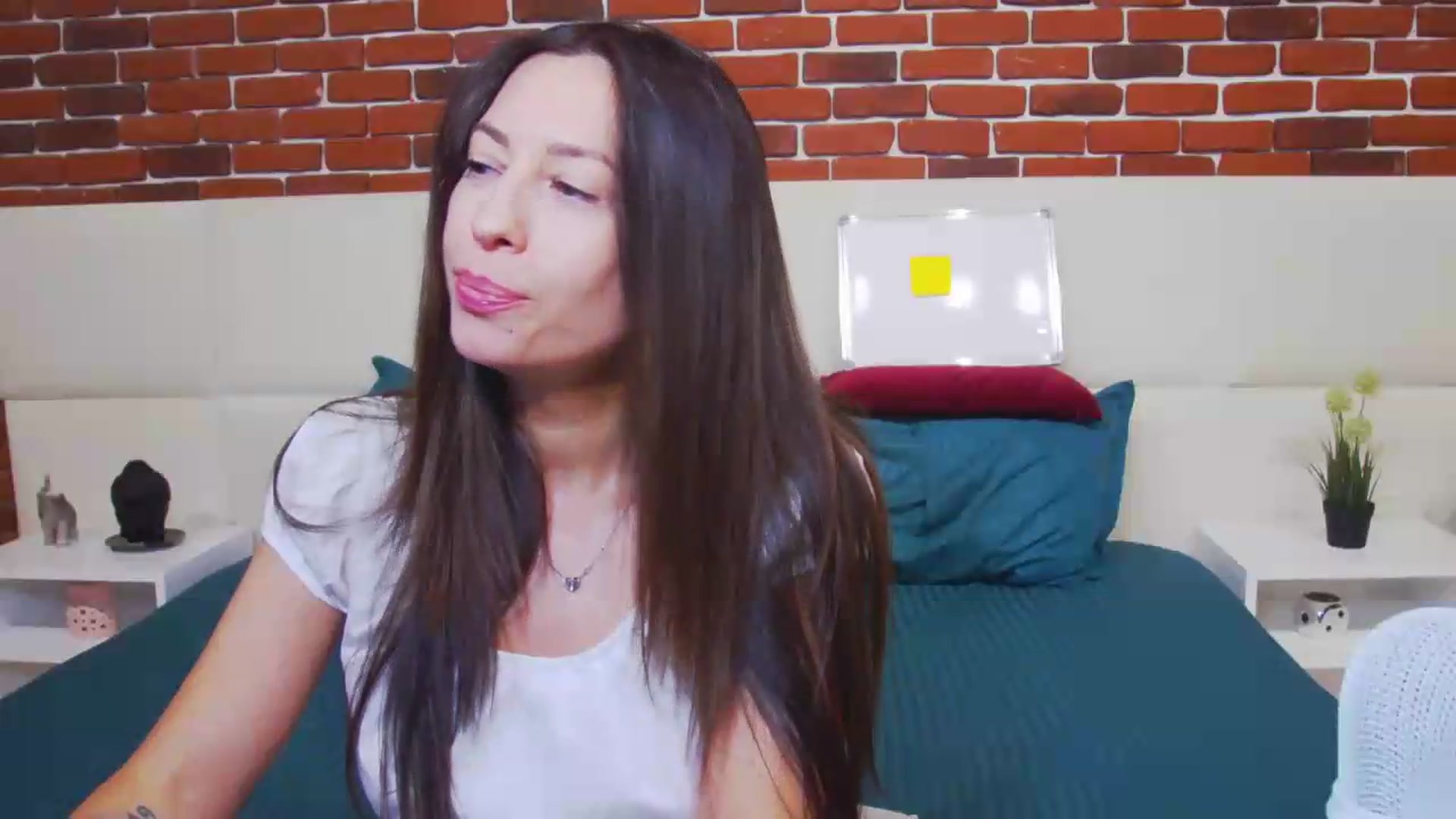 Gallery image thumbnail from PoxyVibe's myfreecams stream on, 08/10/2026, 15:11 image 4 of 20