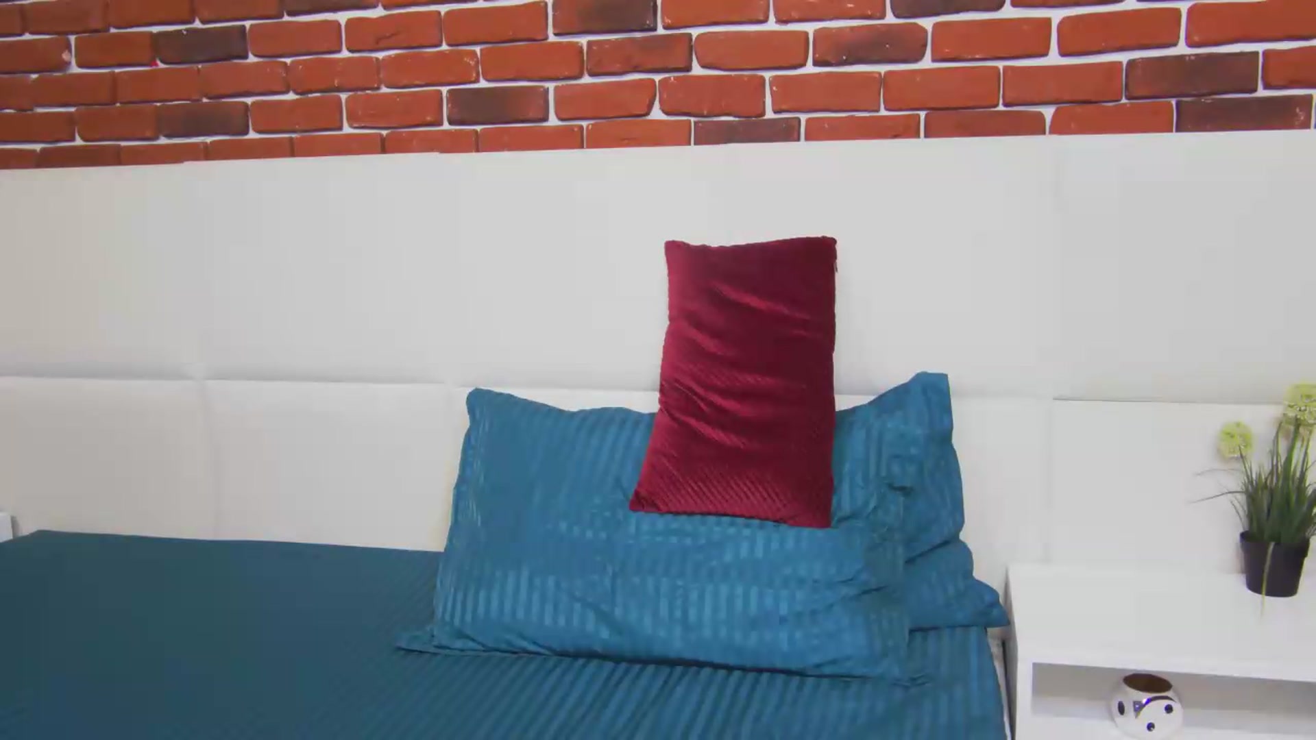 Gallery image thumbnail from PoxyVibe's myfreecams stream on, 08/13/2026, 19:19 image 5 of 20