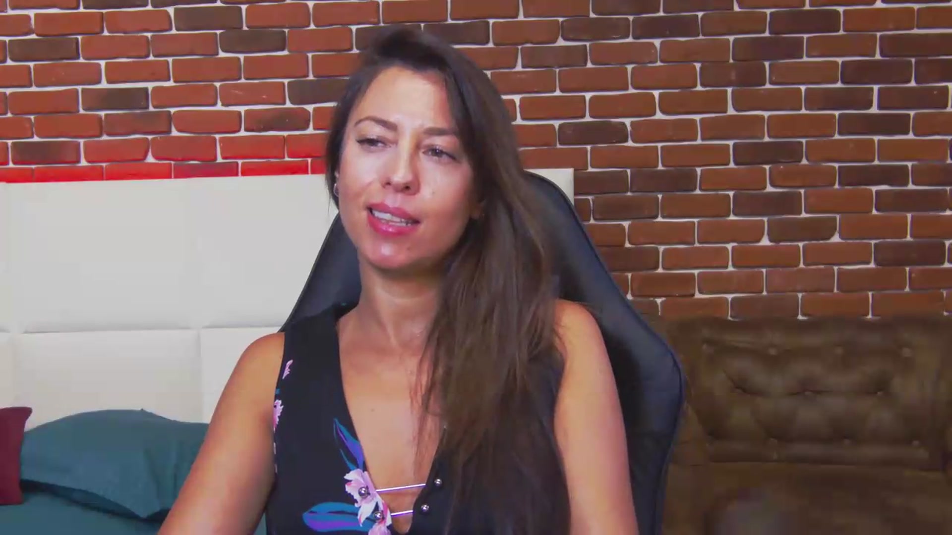 Gallery image thumbnail from PoxyVibe's myfreecams stream on, 08/24/2026, 15:05 image 11 of 20
