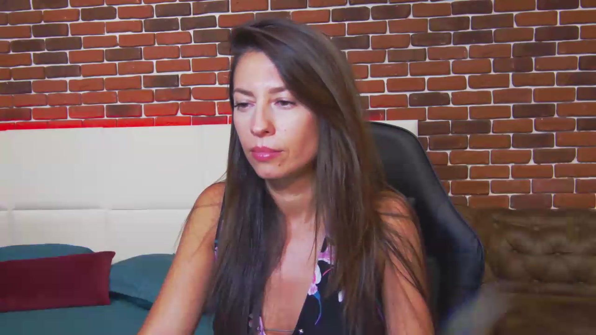 Gallery image thumbnail from PoxyVibe's myfreecams stream on, 08/24/2026, 17:36 image 15 of 20