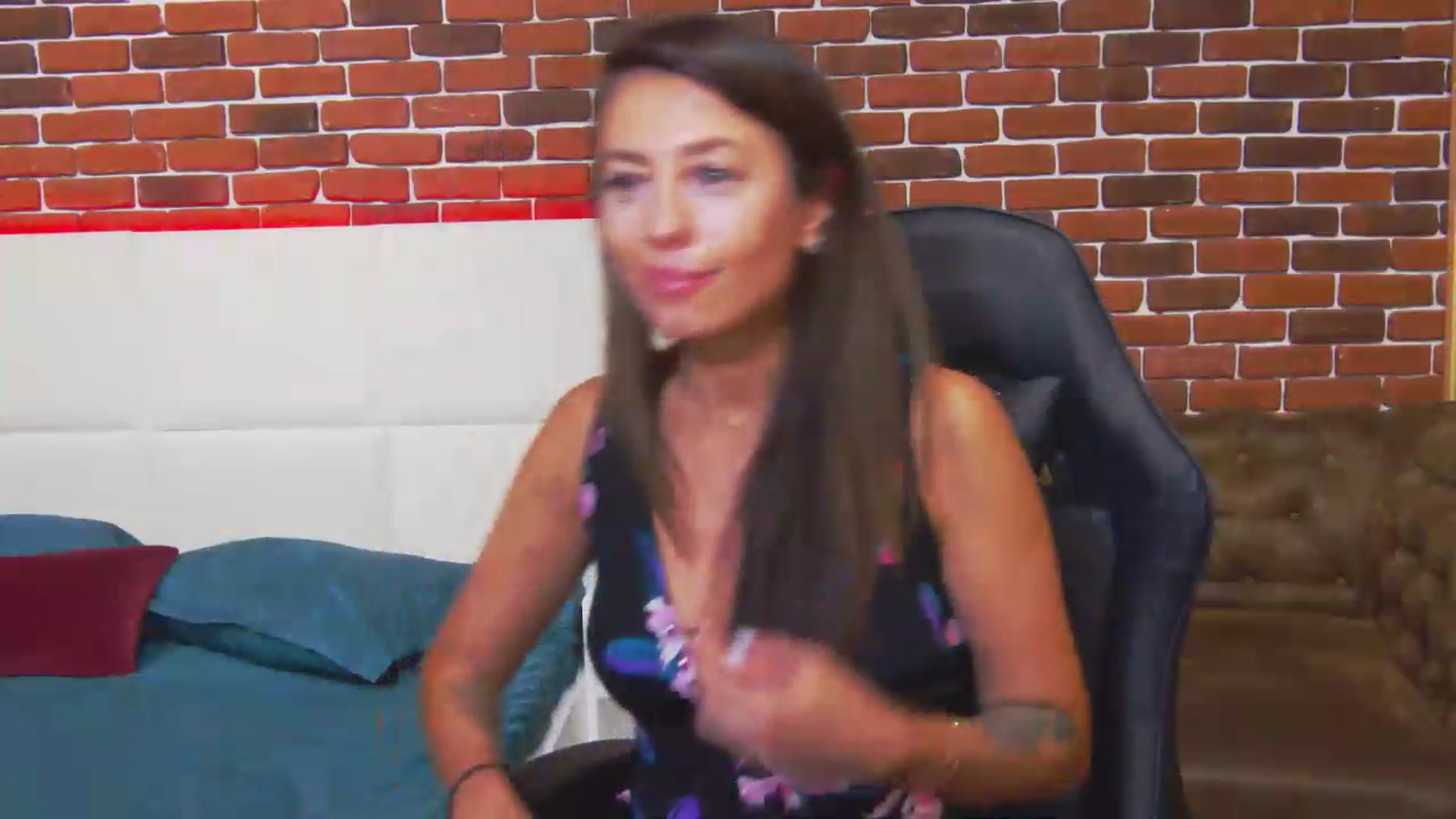 Gallery image thumbnail from PoxyVibe's myfreecams stream on, 08/24/2026, 19:33 image 17 of 20