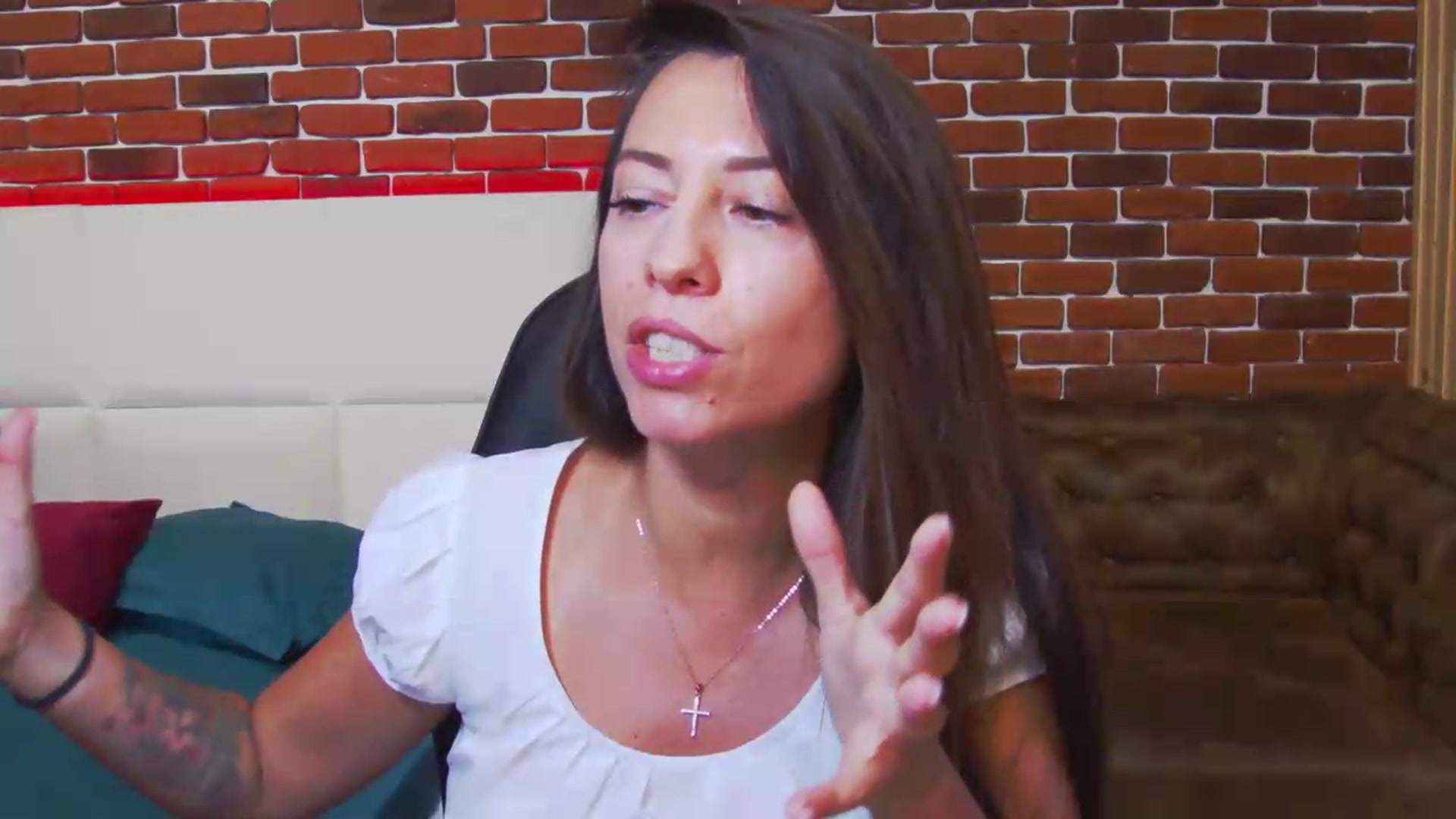Gallery image thumbnail from PoxyVibe's myfreecams stream on, 08/26/2026, 18:12 image 18 of 20