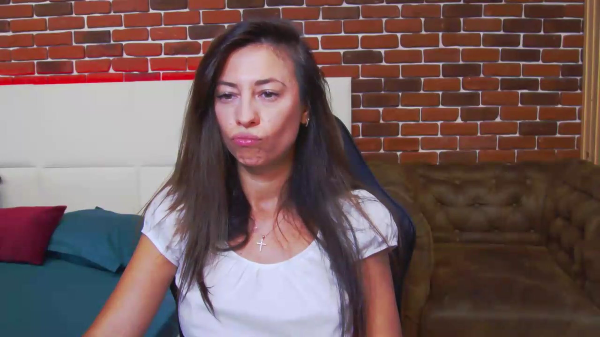 Gallery image thumbnail from PoxyVibe's myfreecams stream on, 08/26/2026, 18:12 image 15 of 20