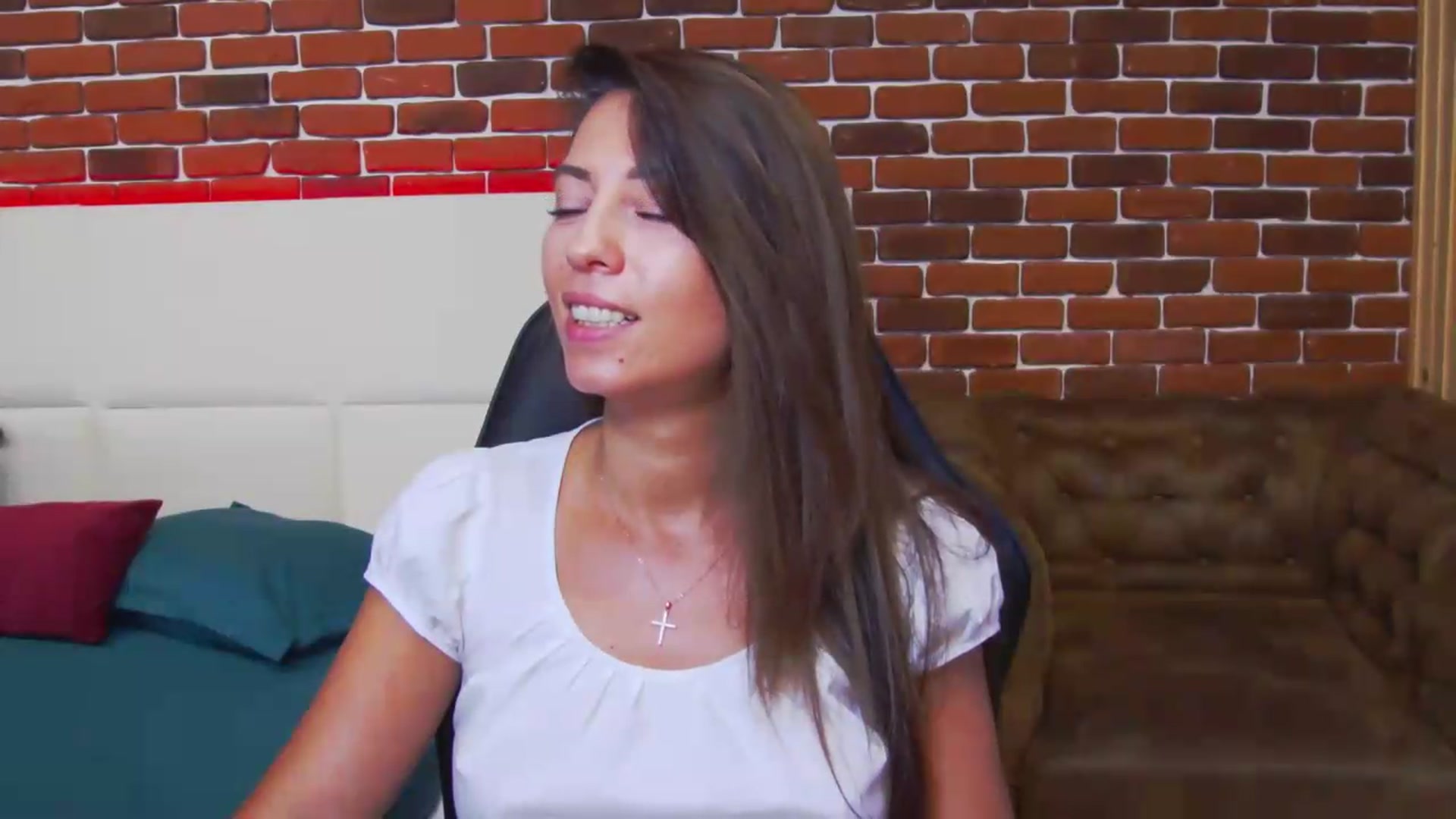 Gallery image thumbnail from PoxyVibe's myfreecams stream on, 08/26/2026, 18:12 image 17 of 20