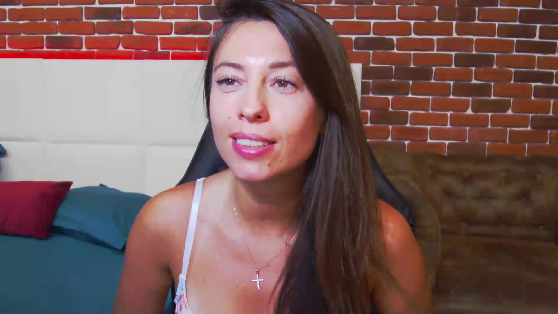 Gallery image thumbnail from PoxyVibe's myfreecams stream on, 08/26/2026, 18:56 image 13 of 20