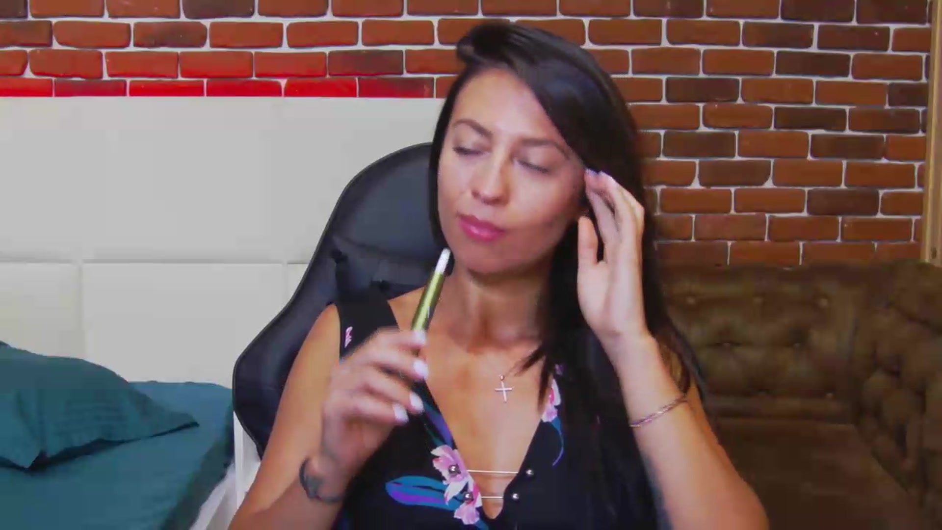 Gallery image thumbnail from PoxyVibe's myfreecams stream on, 08/27/2026, 18:12 image 9 of 20