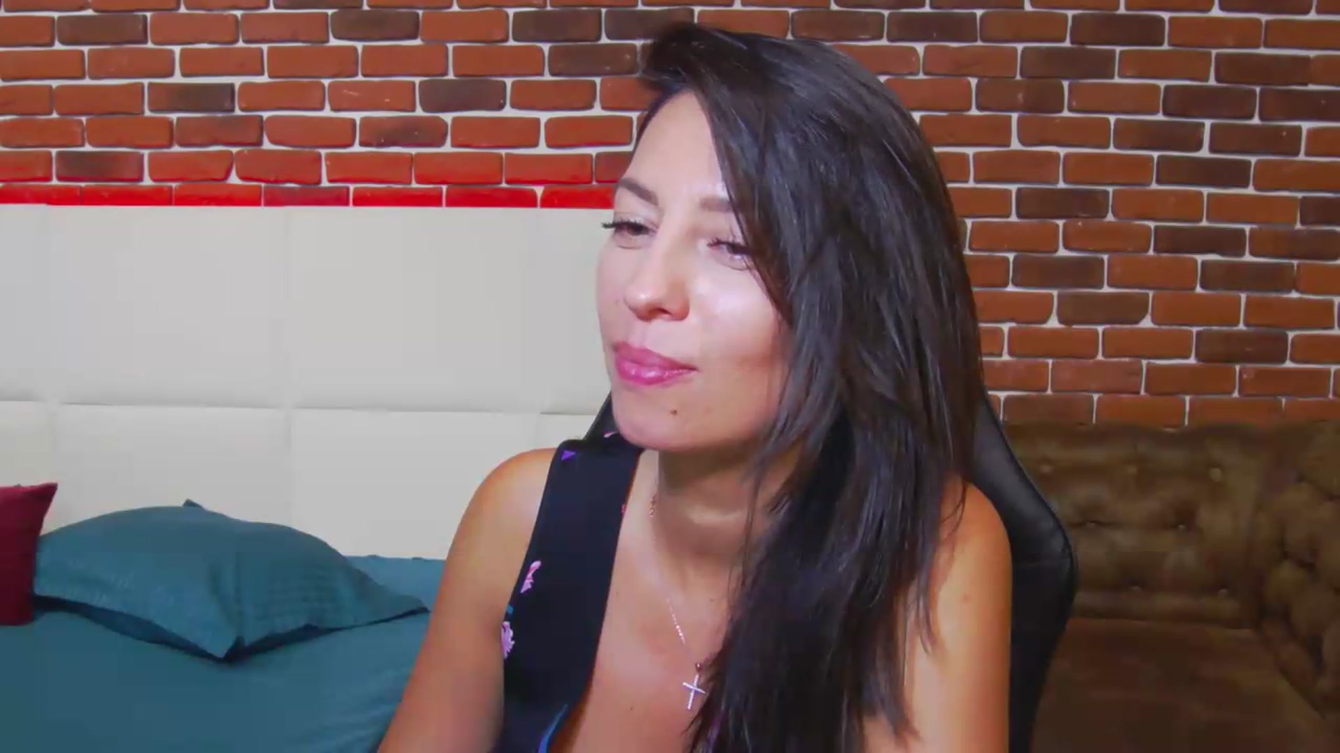 Gallery image thumbnail from PoxyVibe's myfreecams stream on, 08/27/2026, 18:12 image 18 of 20