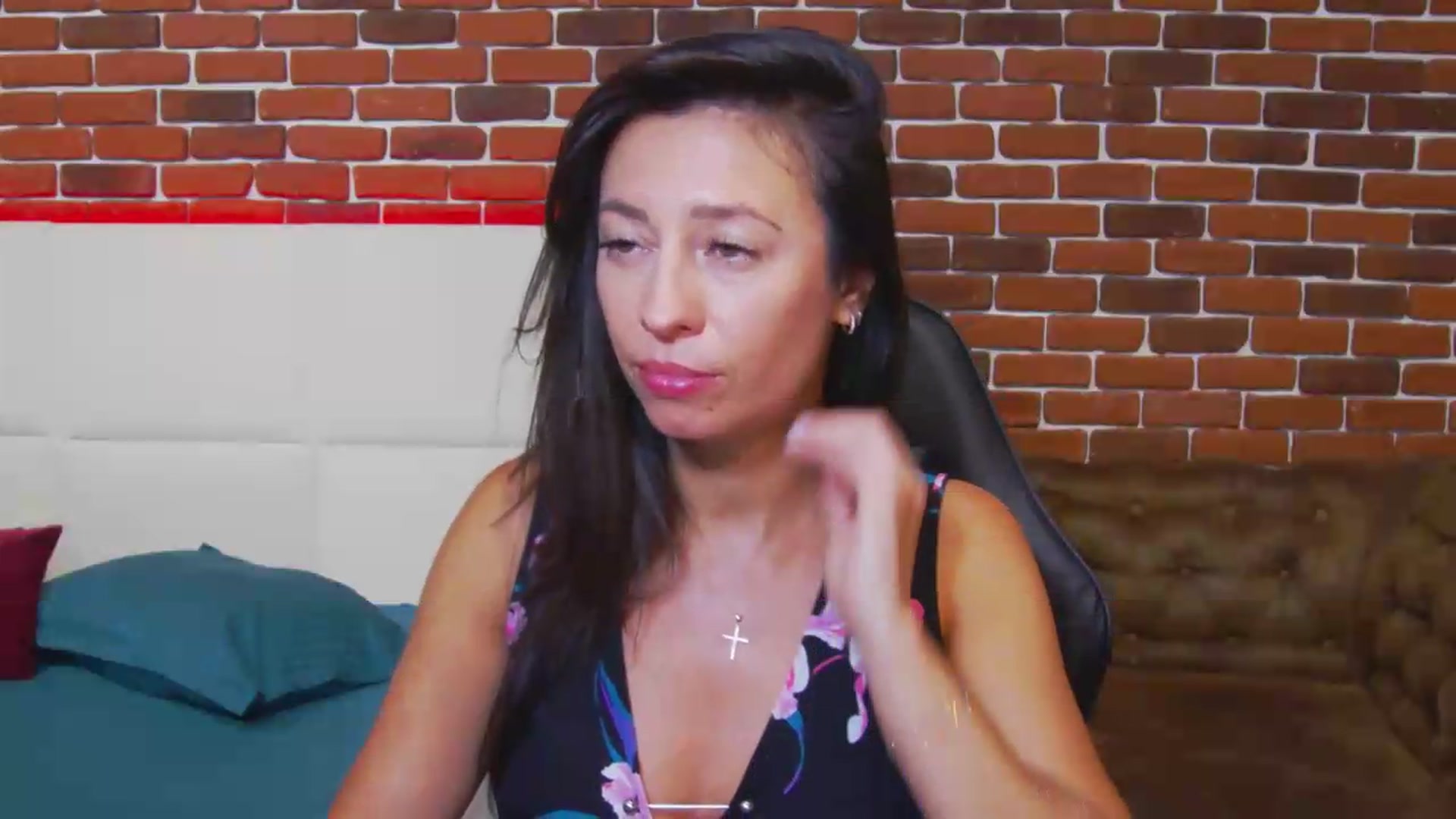 Gallery image thumbnail from PoxyVibe's myfreecams stream on, 08/27/2026, 18:12 image 19 of 20