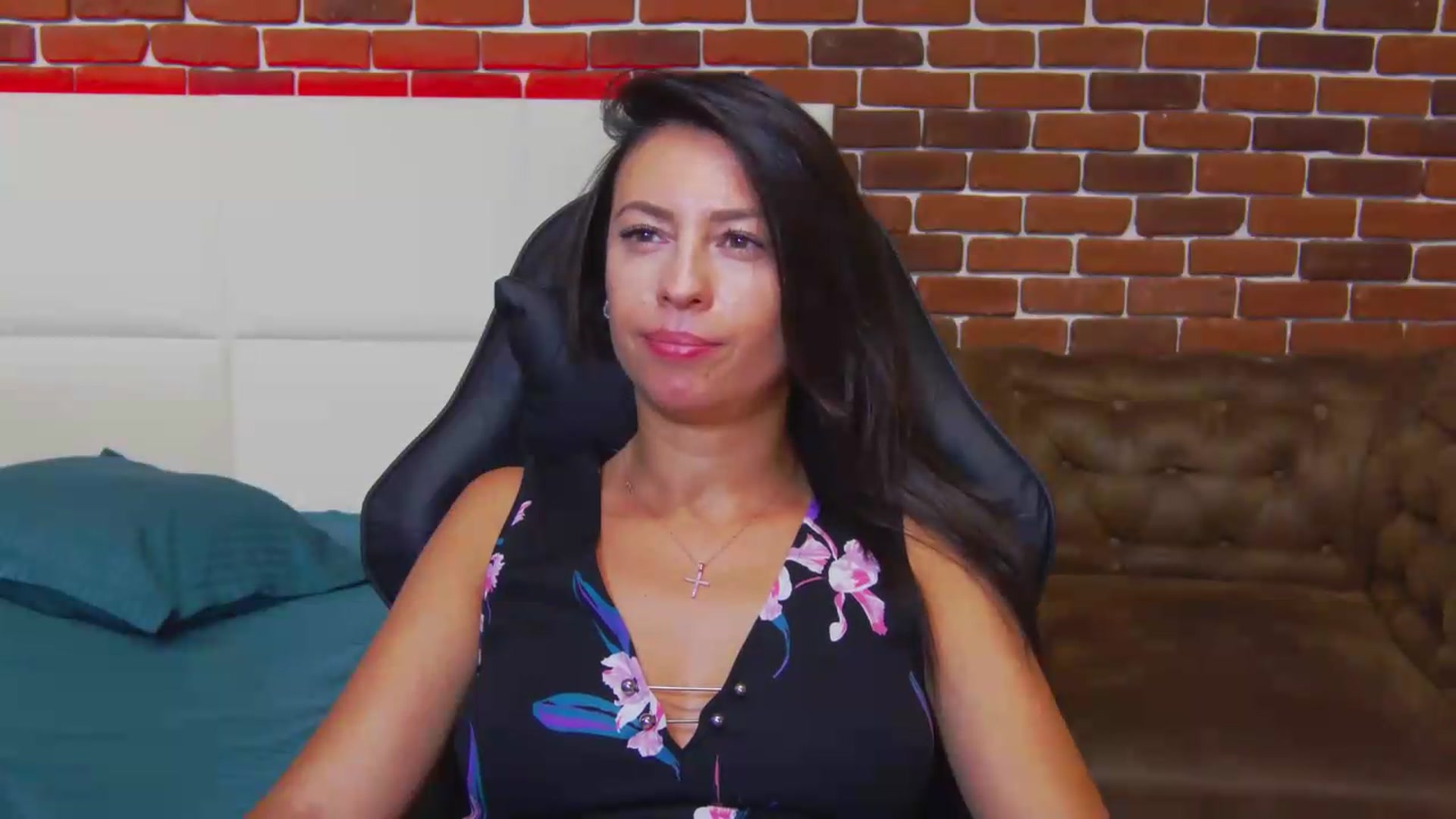 Gallery image thumbnail from PoxyVibe's myfreecams stream on, 08/27/2026, 19:17 image 10 of 20