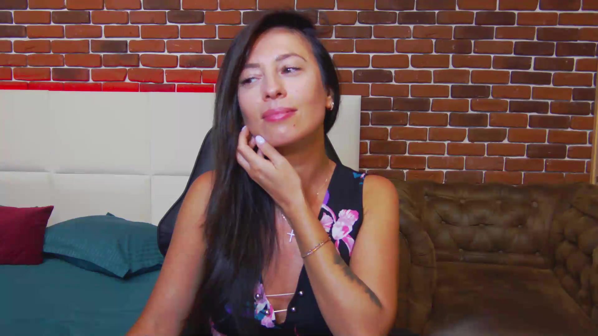 Gallery image thumbnail from PoxyVibe's myfreecams stream on, 08/27/2026, 19:17 image 20 of 20