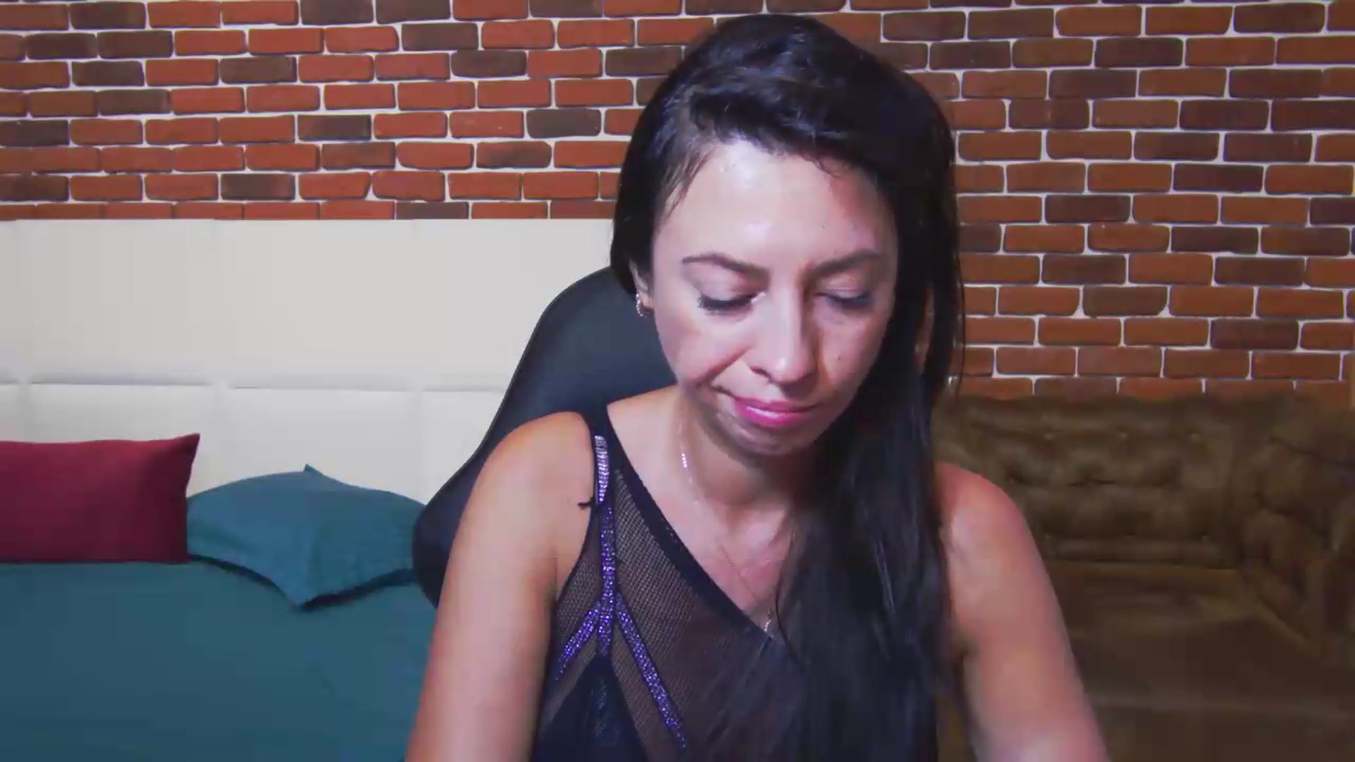 Gallery image thumbnail from PoxyVibe's myfreecams stream on, 08/28/2026, 15:23 image 2 of 20