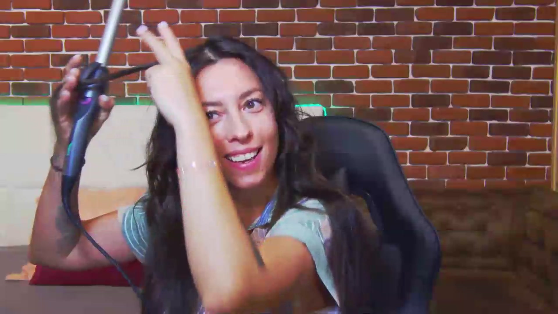Gallery image thumbnail from PoxyVibe's myfreecams stream on, 09/03/2026, 15:07 image 15 of 20