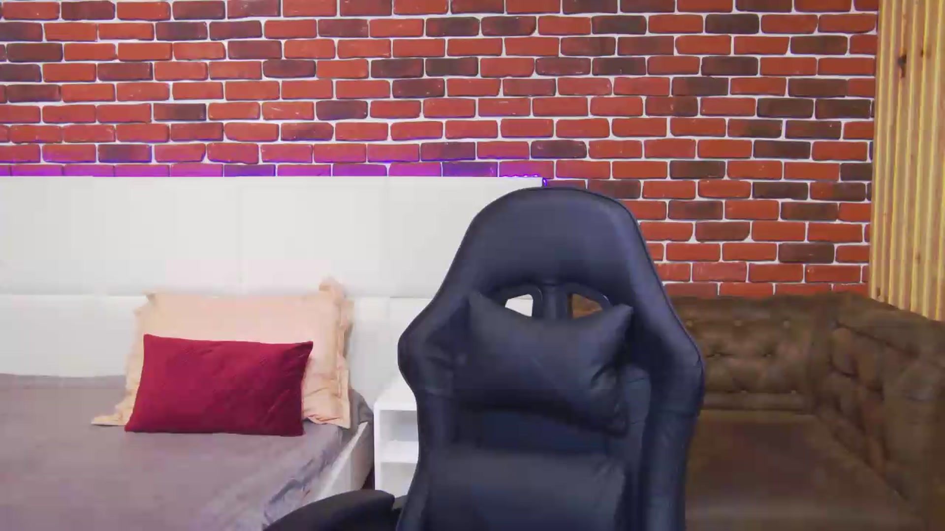 Gallery image thumbnail from PoxyVibe's myfreecams stream on, 09/03/2026, 15:07 image 4 of 20