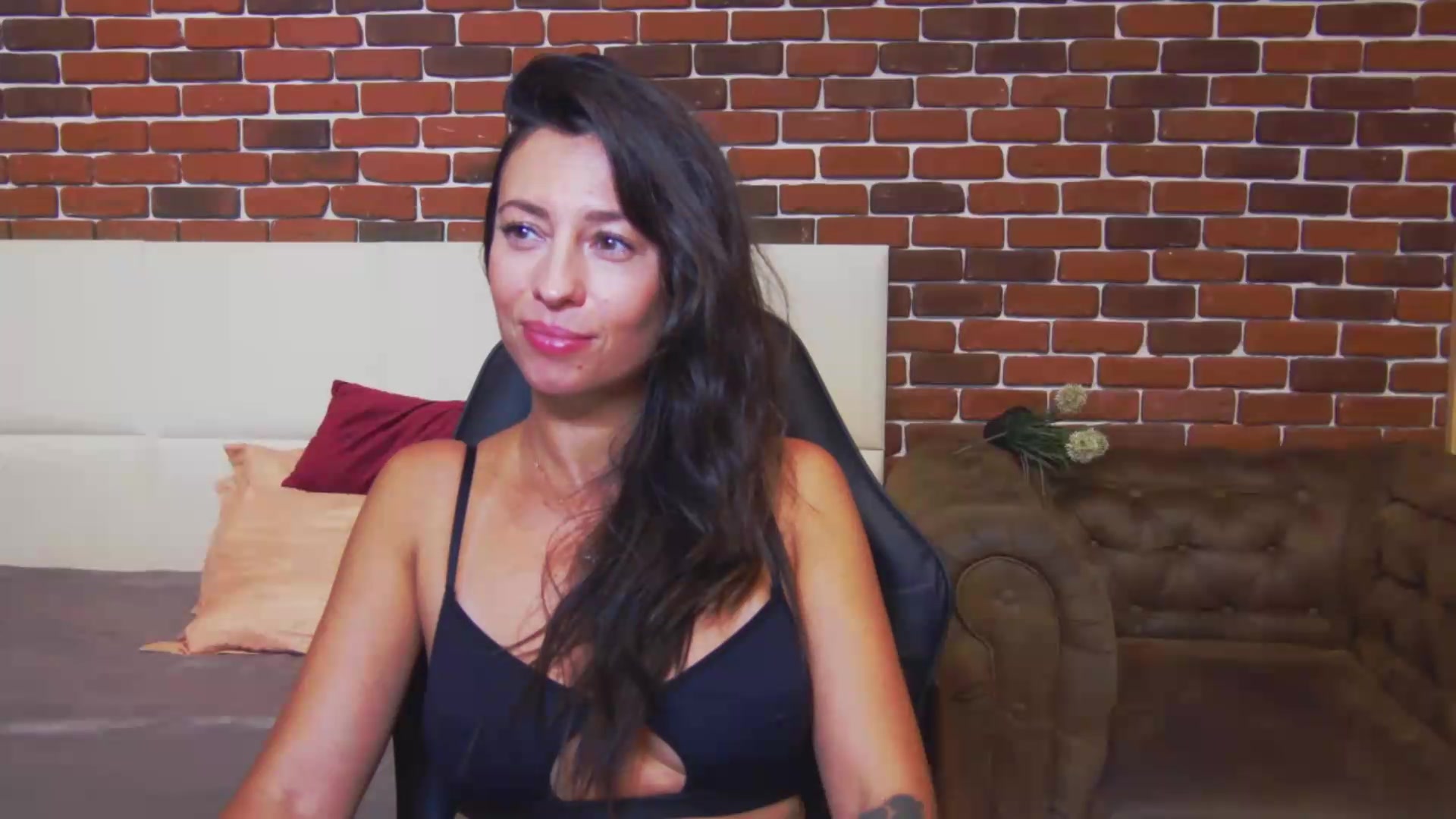 Gallery image thumbnail from PoxyVibe's myfreecams stream on, 09/03/2026, 19:18 image 17 of 20