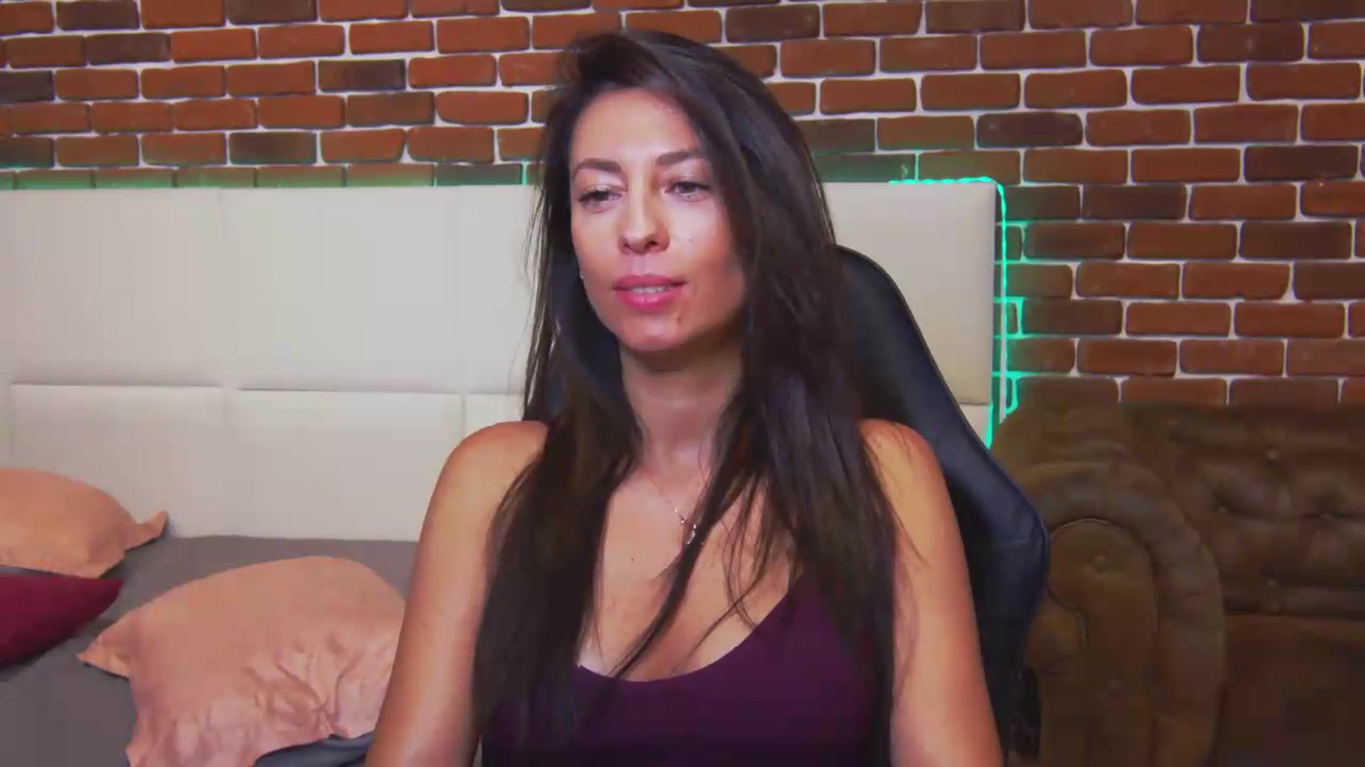 Gallery image thumbnail from PoxyVibe's myfreecams stream on, 09/07/2026, 15:03 image 12 of 20