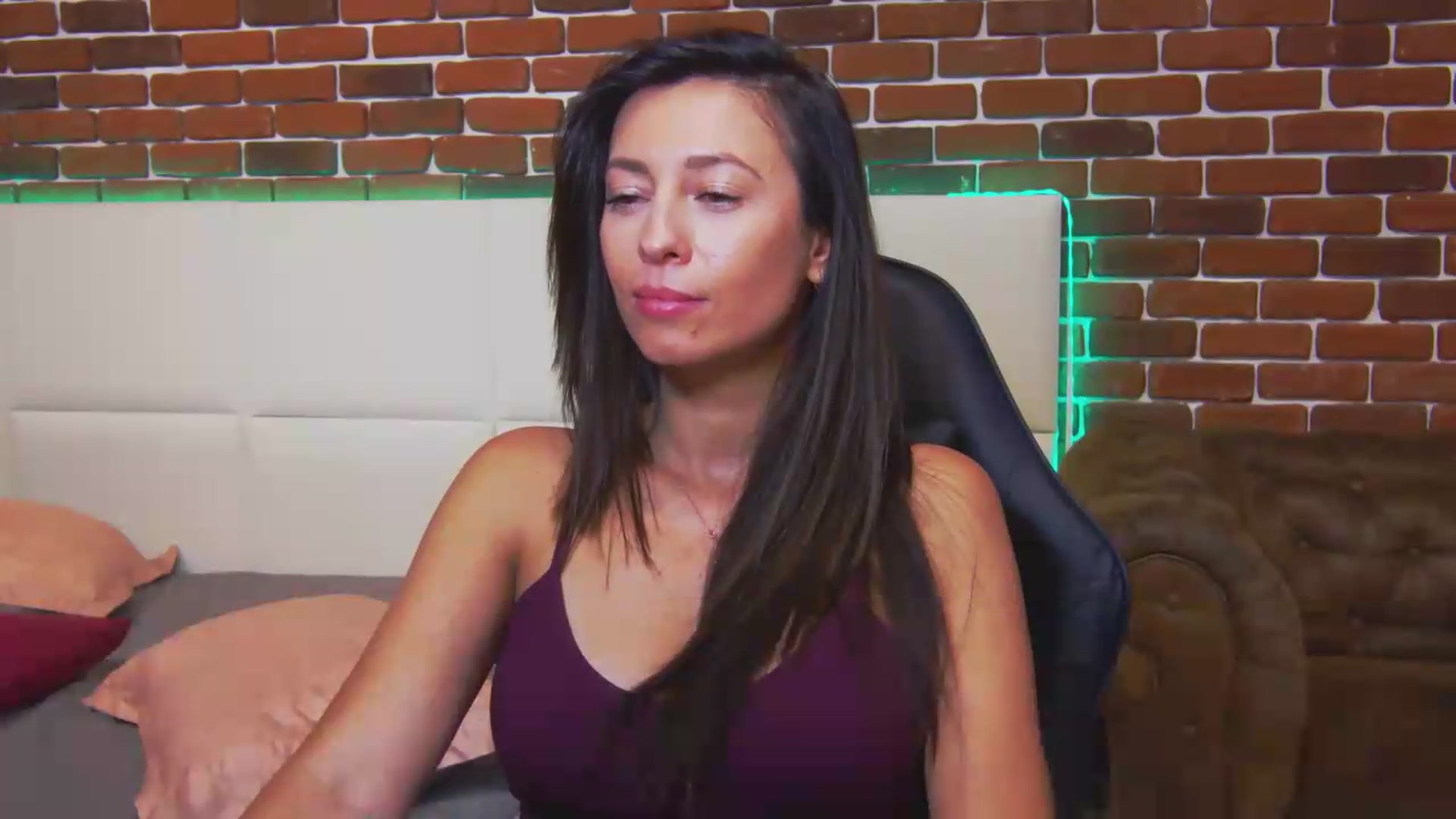 Gallery image thumbnail from PoxyVibe's myfreecams stream on, 09/07/2026, 15:03 image 11 of 20