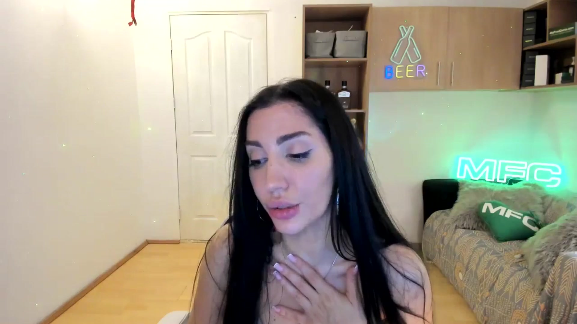 Gallery image thumbnail from Pr1nc3ss_'s myfreecams stream on, 12/06/2025, 11:03 image 3 of 20