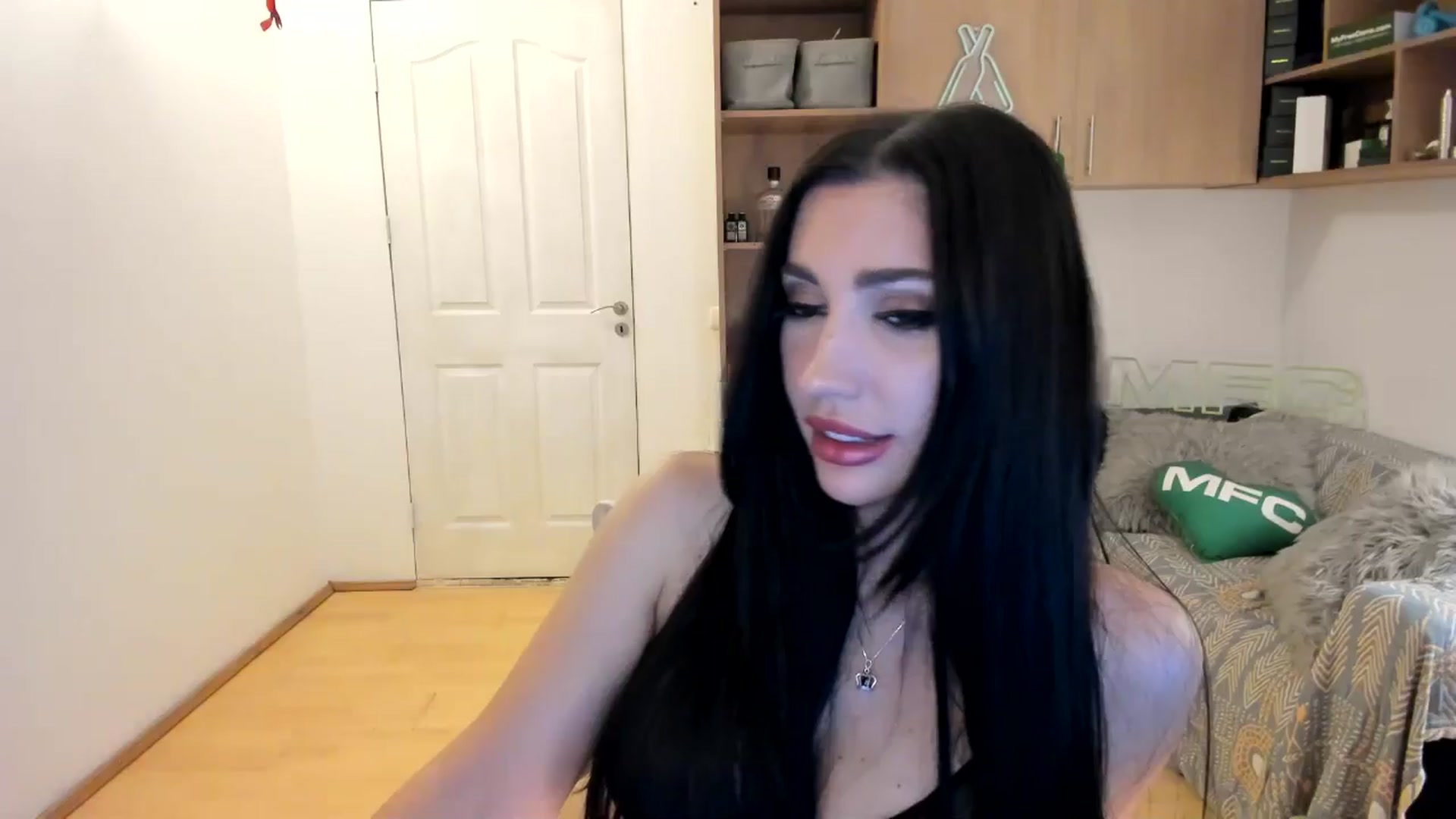 Gallery image thumbnail from Pr1nc3ss_'s myfreecams stream on, 12/08/2025, 08:34 image 9 of 20