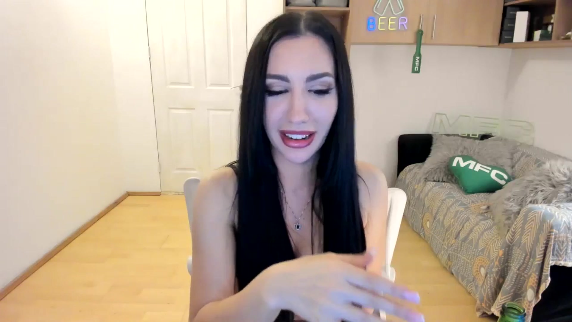 Gallery image thumbnail from Pr1nc3ss_'s myfreecams stream on, 12/08/2025, 08:34 image 6 of 20