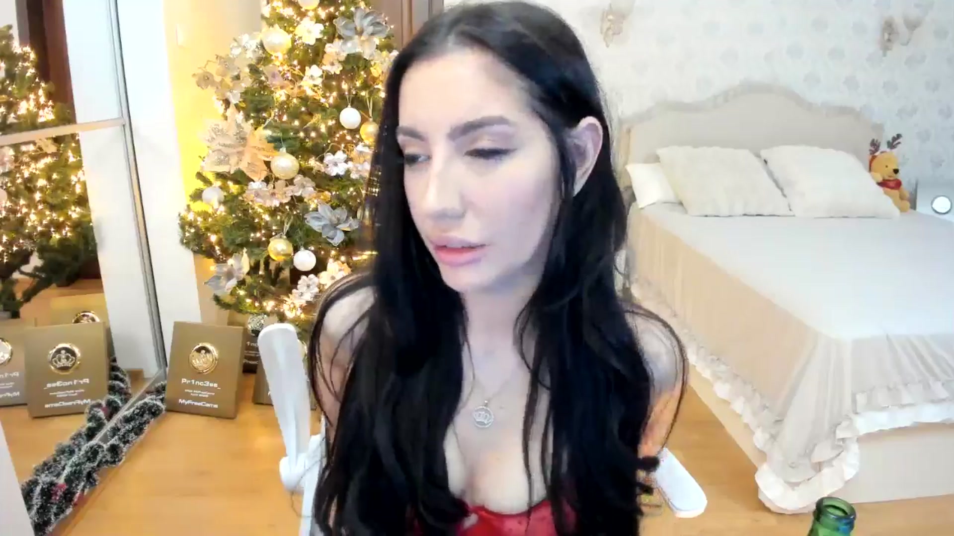 Gallery image thumbnail from Pr1nc3ss_'s myfreecams stream on, 12/21/2025, 05:49 image 16 of 20