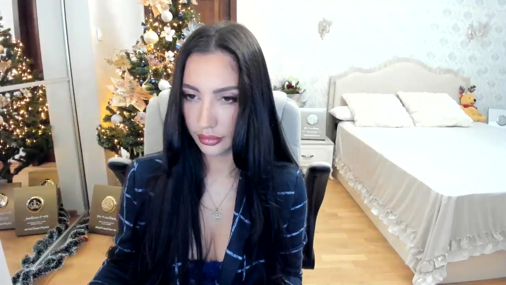 Gallery image thumbnail from Pr1nc3ss_'s myfreecams stream on, 12/28/2025, 05:47 image 2 of 20